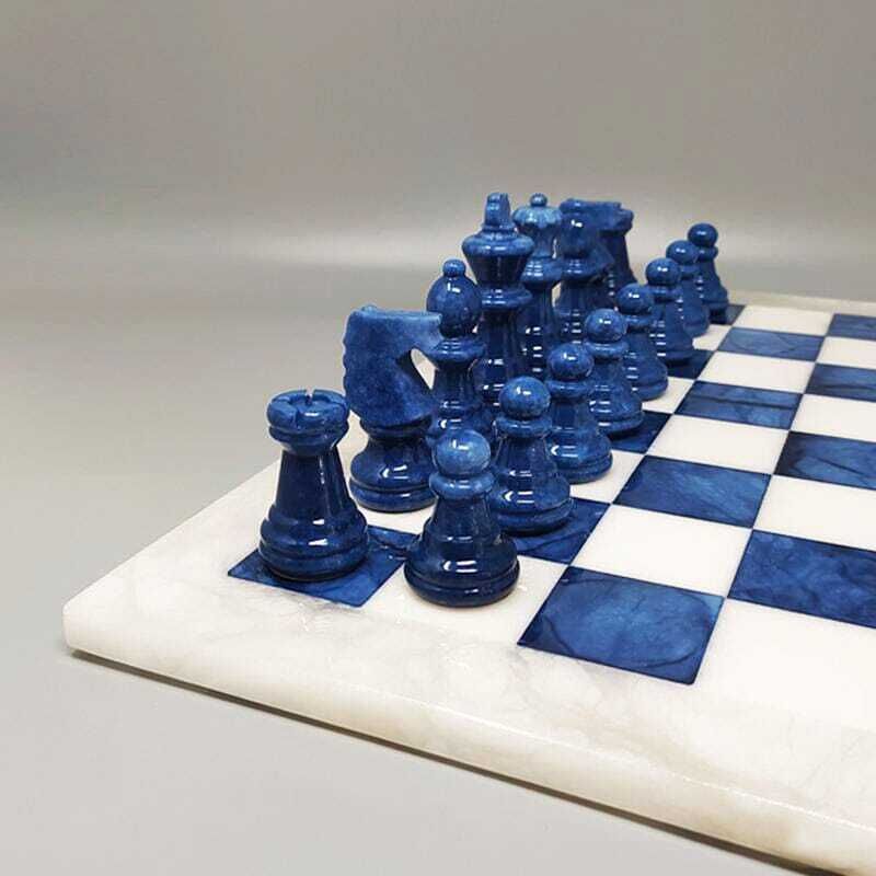 Vintage 1970s Italian Volterra Alabaster Chess Set   Cobalt Blue & White photo 775.0