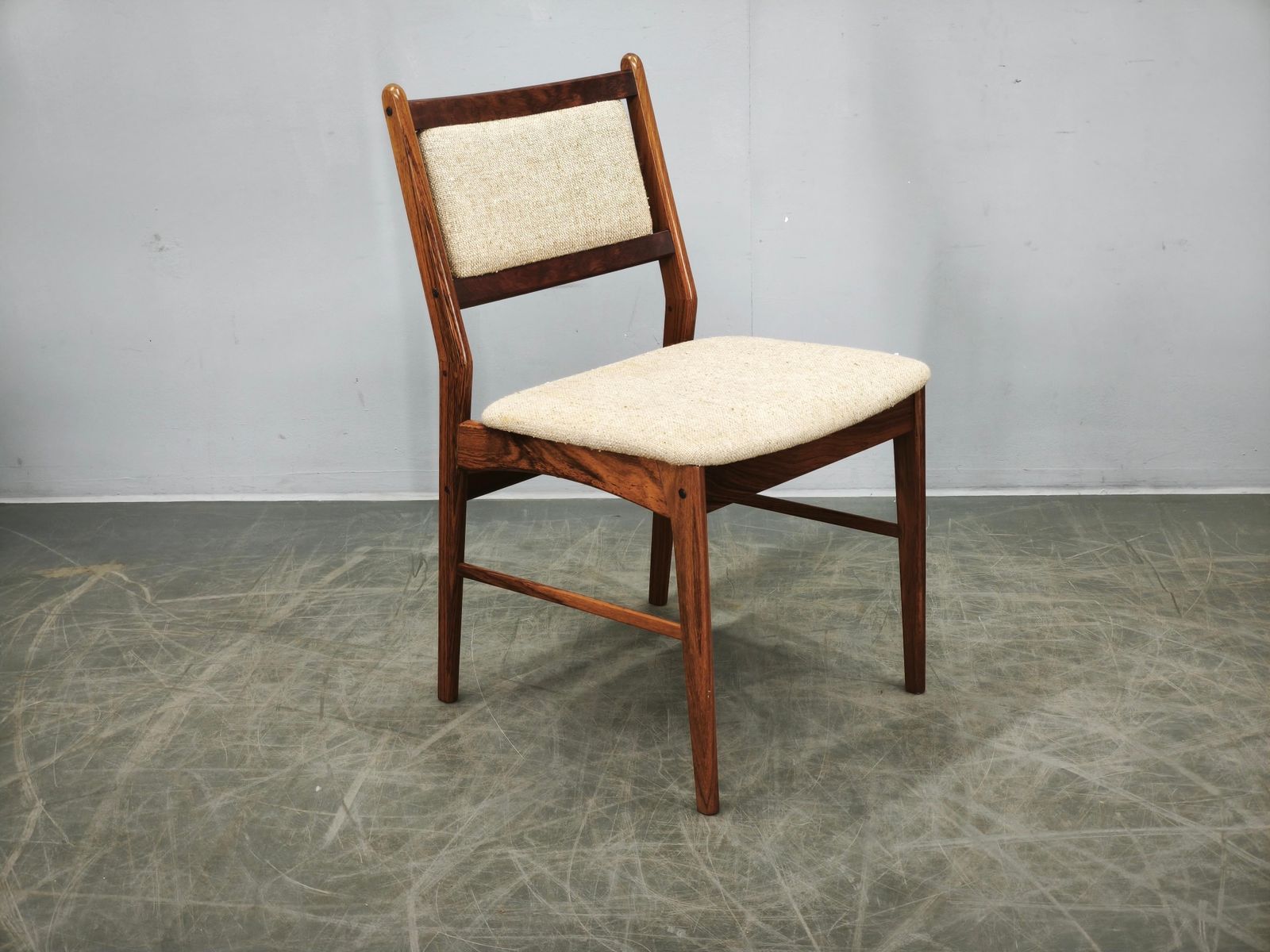 1577.0 Set van 4 Hugo Frandsen eetkamerstoelen voor Spøttrup, Denemarken, ca. jaren 1960 photo