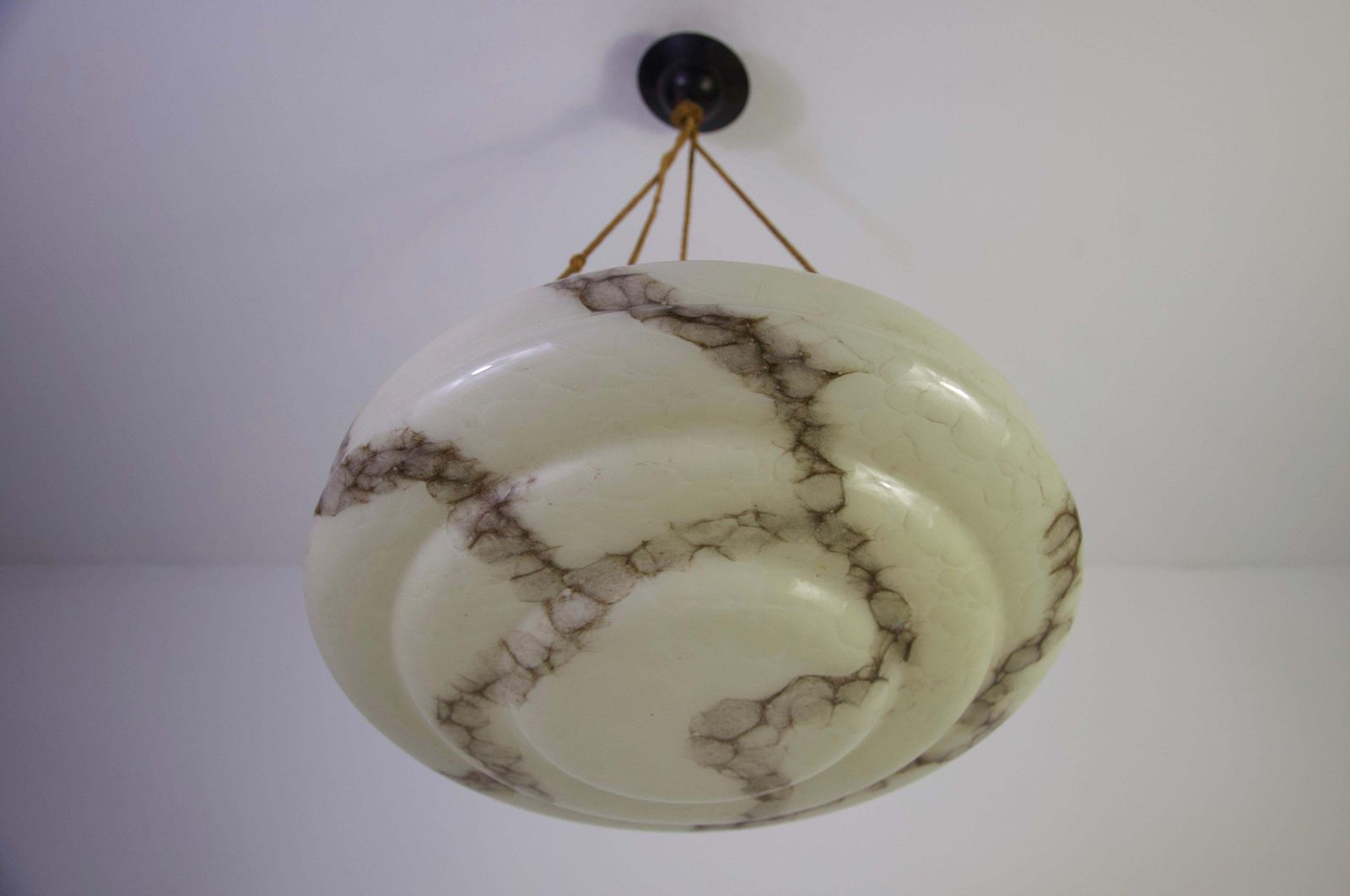 Round Art Deco Glass Pedant Lamp, 1930s, Germany photo 1944.0