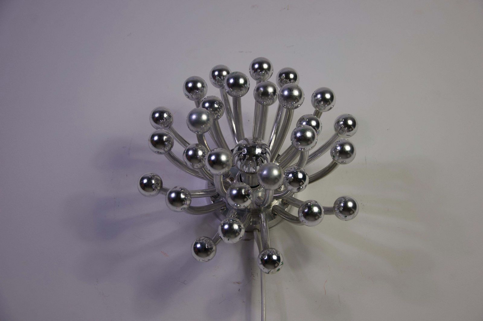 911.0 Mid Century Modern "Pistillino" Lamp By Studio Tetrarch For Valenti photo