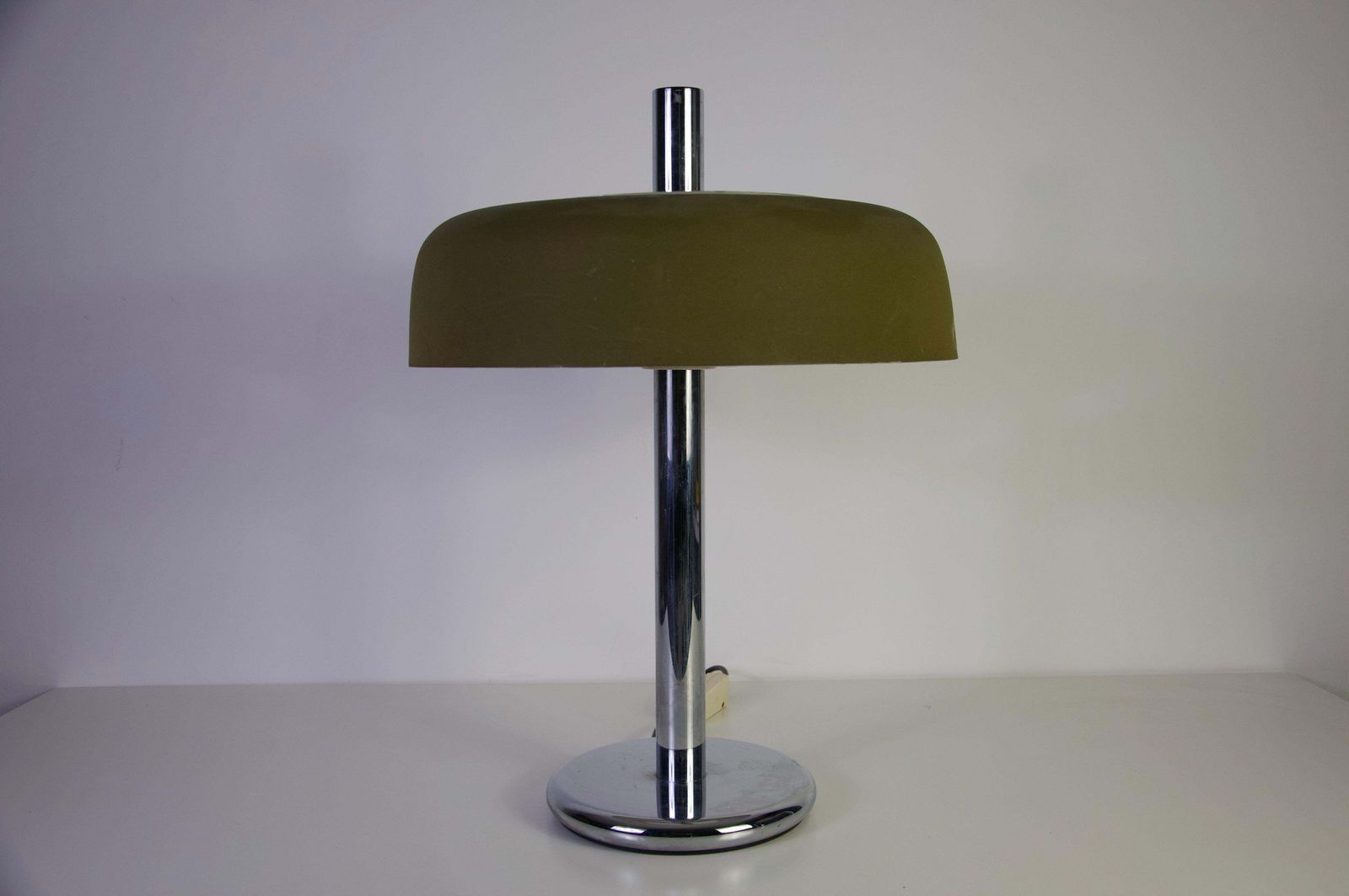 Hillebrand Chrome En Groene Kap Tafellamp, Ca. Jaren 1960, Duitsland photo 911.0