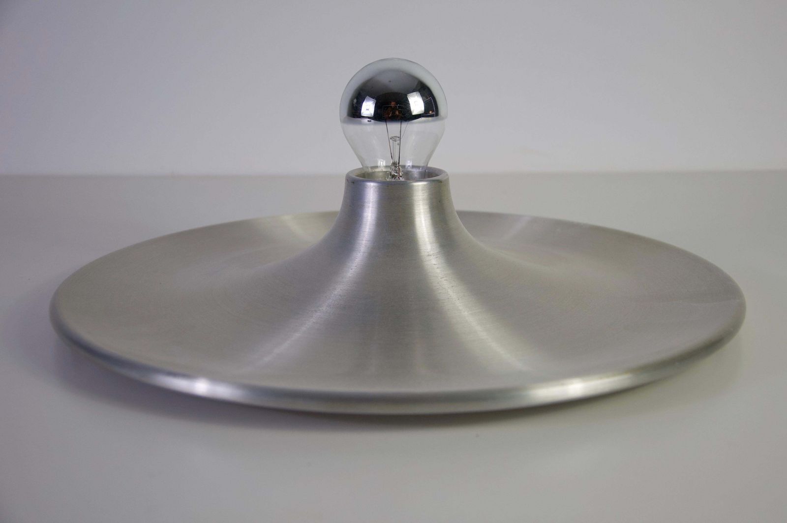 Chromen schijfvormige wandlamp of plafondlamp, Italië, ca. jaren 1960 photo buy