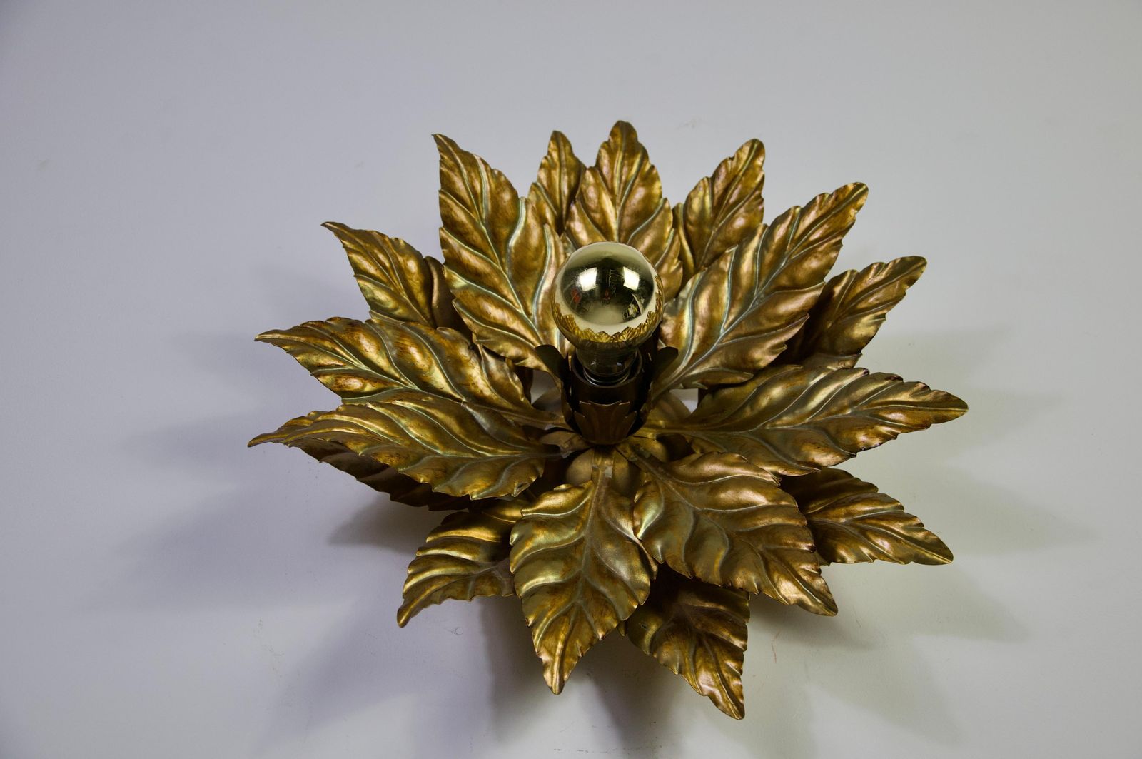 1 Van 3 Bloemvormige Wandlamp Of Plafondlamp Van Hans Kögl, Duitsland, jaren 1960 photo buy