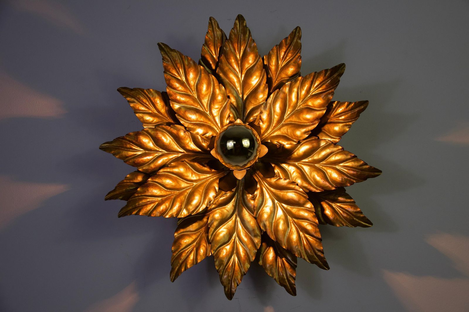 Verlichting 1 Van 3 Bloemvormige Wandlamp Of Plafondlamp Van Hans Kögl, Duitsland, jaren 1960 photo