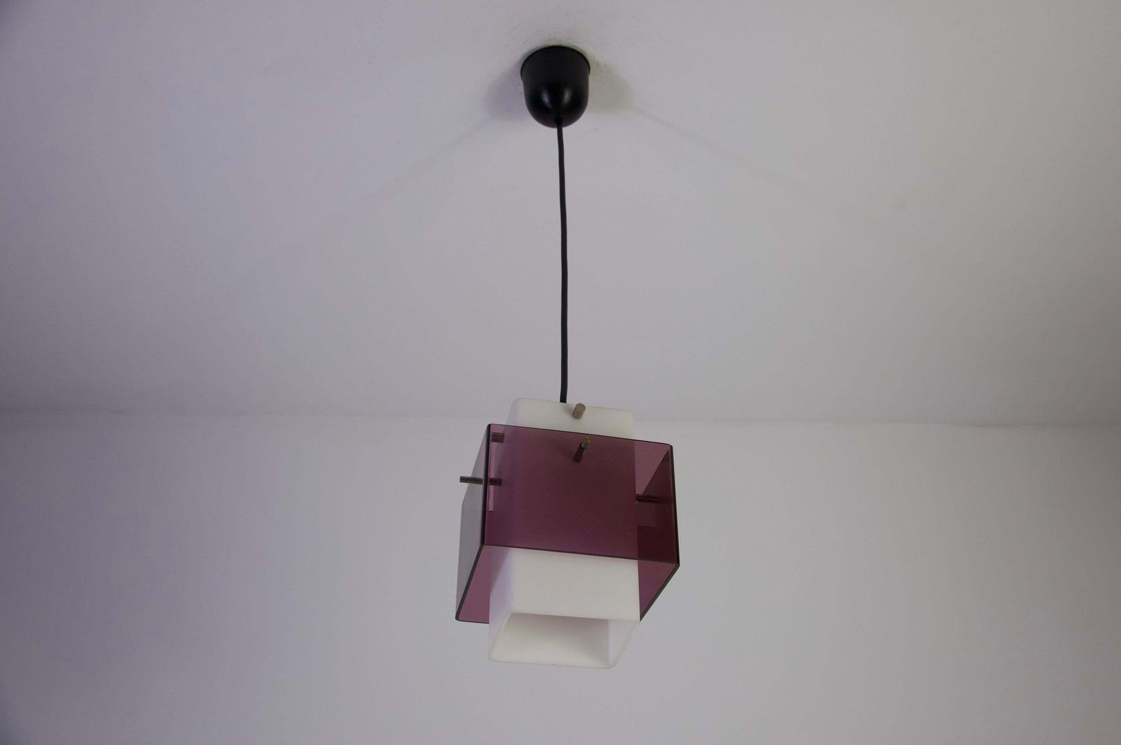 1 van 2 Hanglamp van acrylglas, Duitsland, jaren 1970 photo for sale