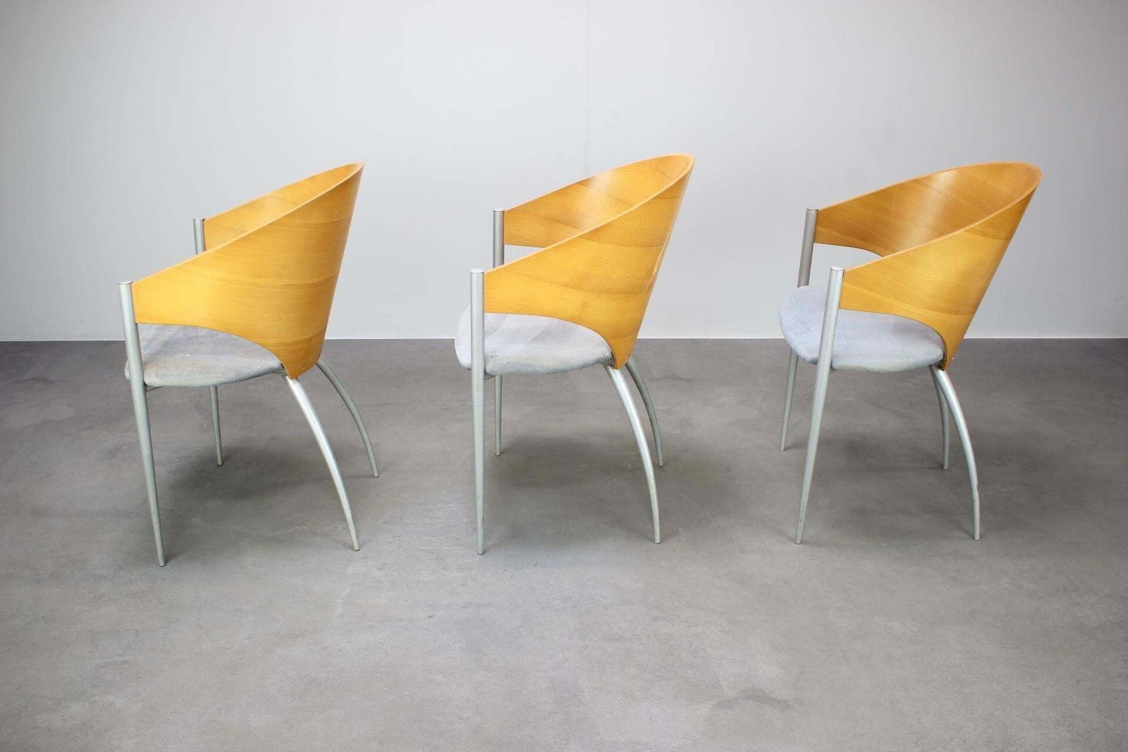 photo for sale Lot de trois chaises de salle à manger Cattelan Italia, Italie, vers les années 1980
