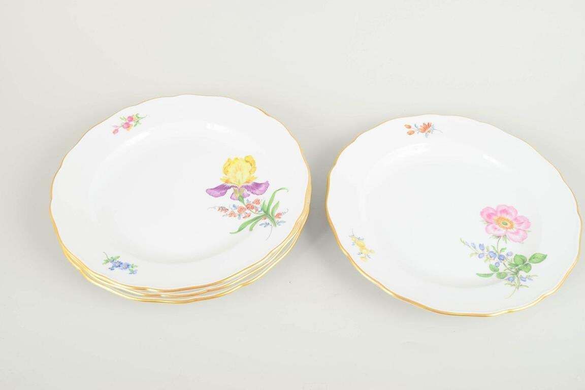Meissen. Four Porcelain Dinner Plates With Floral Decorations. Late 19th C. photo Home Decor