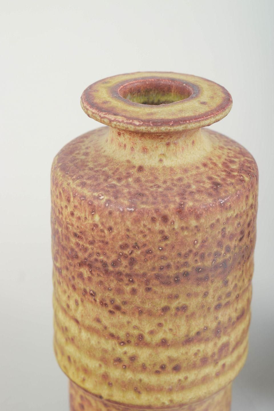 Mobach Ceramics, Nederland. Twee Stoneware Vazen, Midden 20e Eeuw. photo for sale