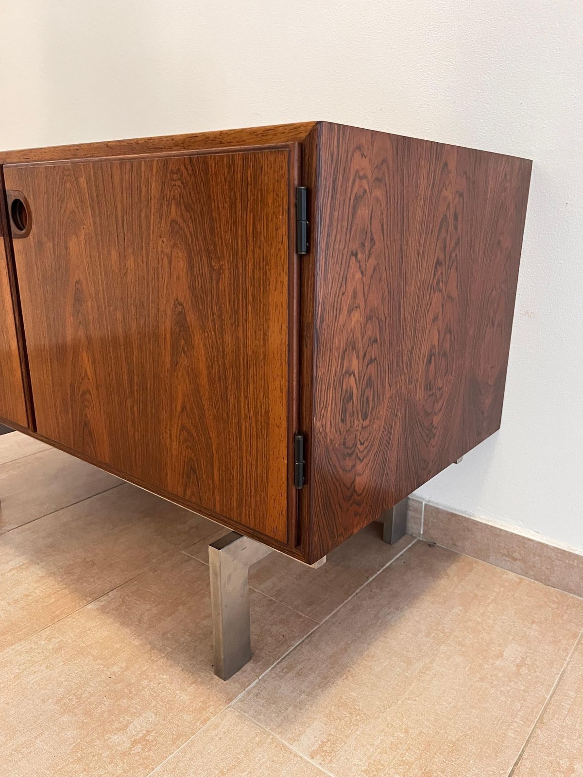 Mid-Century dressoir in palissanderhout – Denemarken, ca. jaren 1960 / Gemerkt door fabrikant photo 1997.0