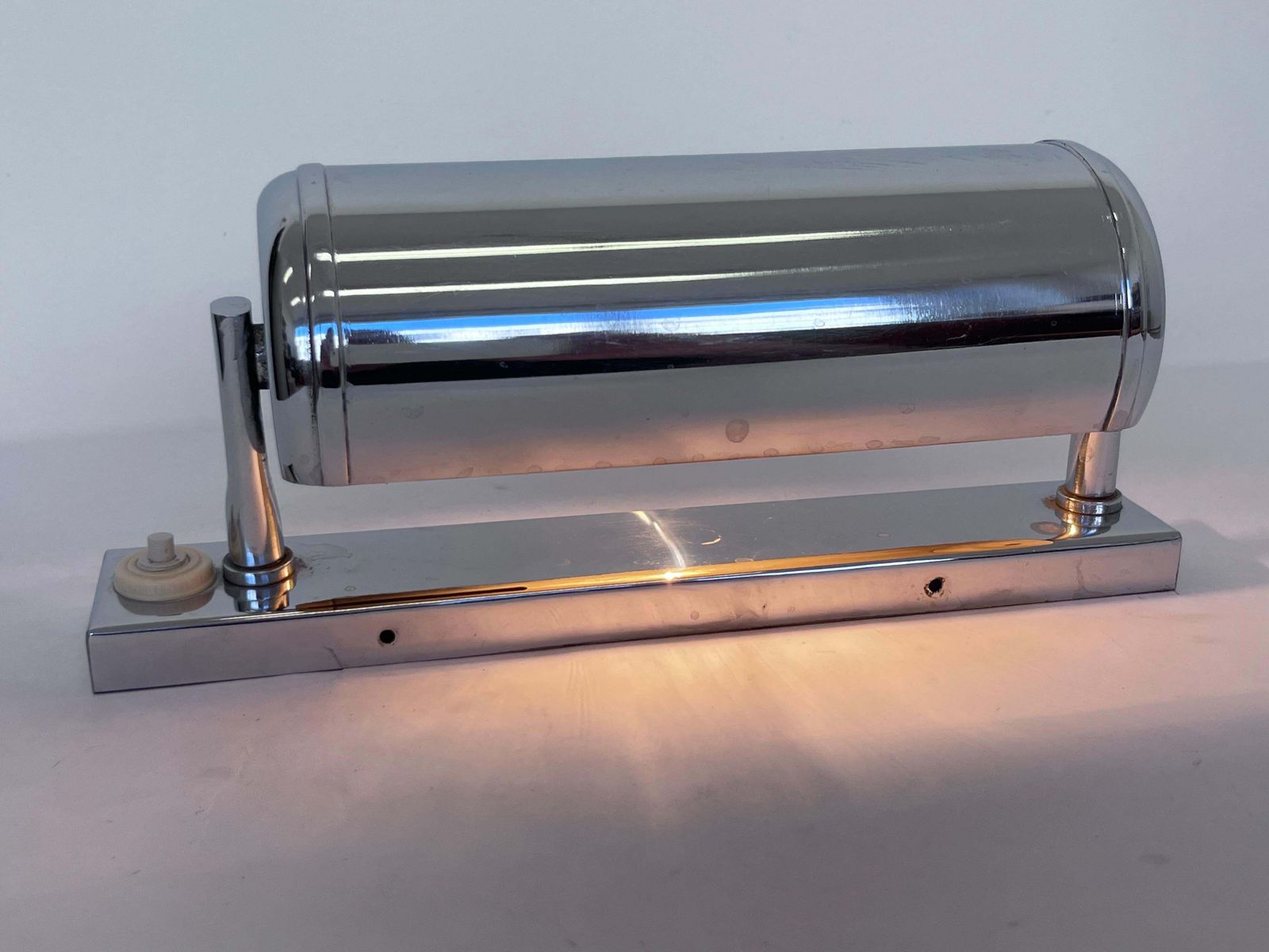 Bauhaus verstelbare chromen wandlamp, jaren 1930 – Tsjecho-Slowakije photo for sale