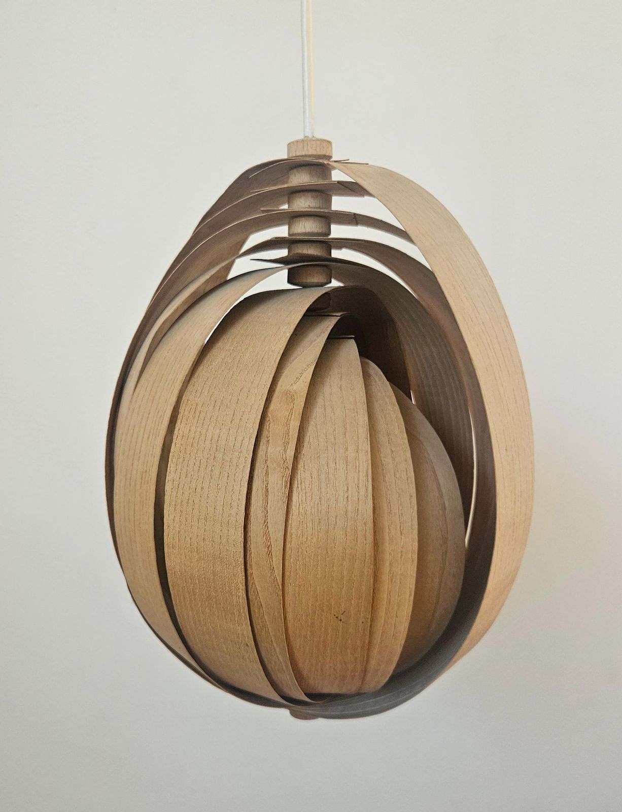 Zeldzame mid-century houten hanglamp in de stijl van Hans Agne Jakobsson, Zweden, jaren 1960 photo Verlichting