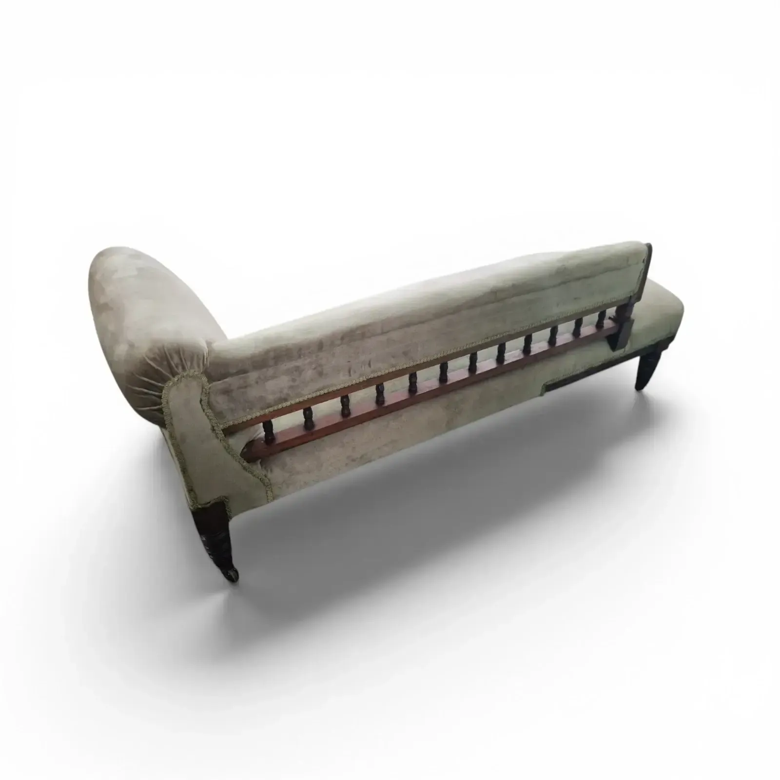 photo buy Victorian Style Chaise Longue Button Back Daybed Lounge Chair Sofa Settee