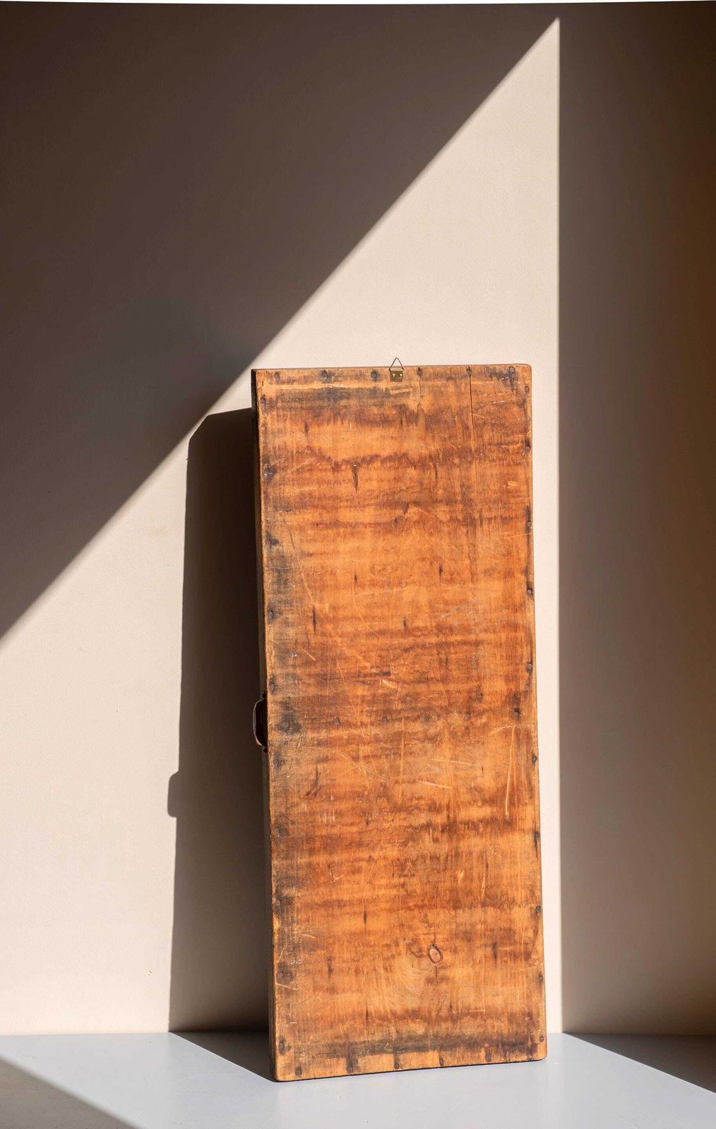 Antieke houten letterkastje | Eiken drukkersbak | Wanddisplay voor miniaturen en verzamelobjecten photo for sale