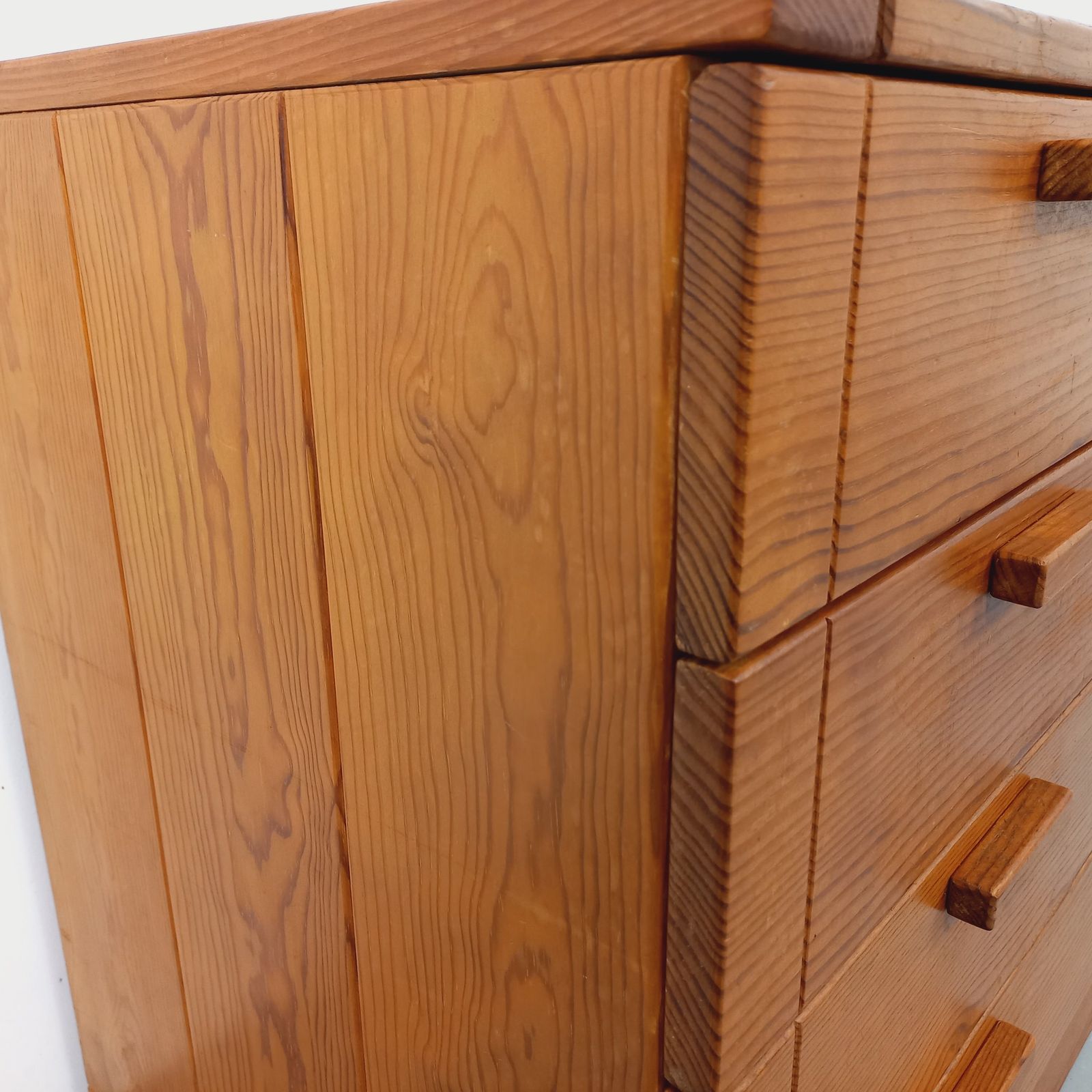 Chest Of Drawers With 4 Pine Drawers photo buy