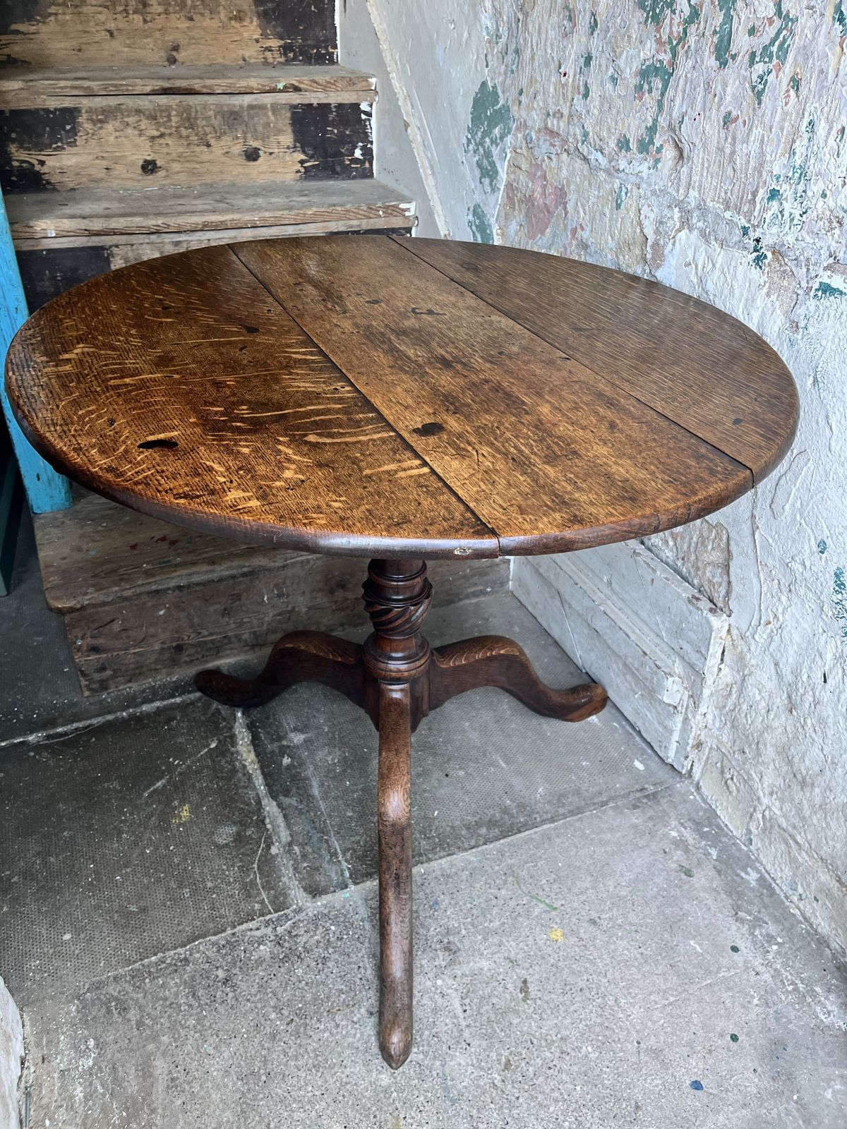 photo for sale Georgian Oak And Yew Circular Tilt Top Wine Table