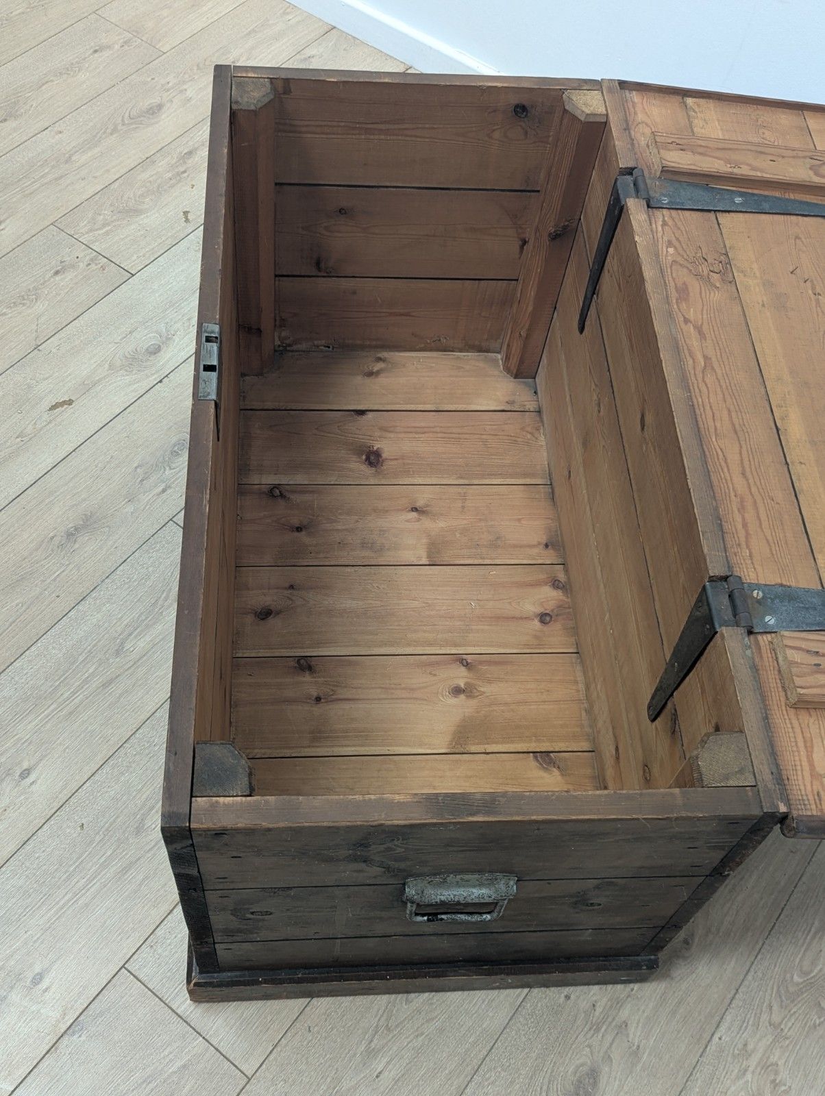 19th Century Pine Blanket Box Coffer Cast Metal Handles Delivery Available 0363 photo vinterior