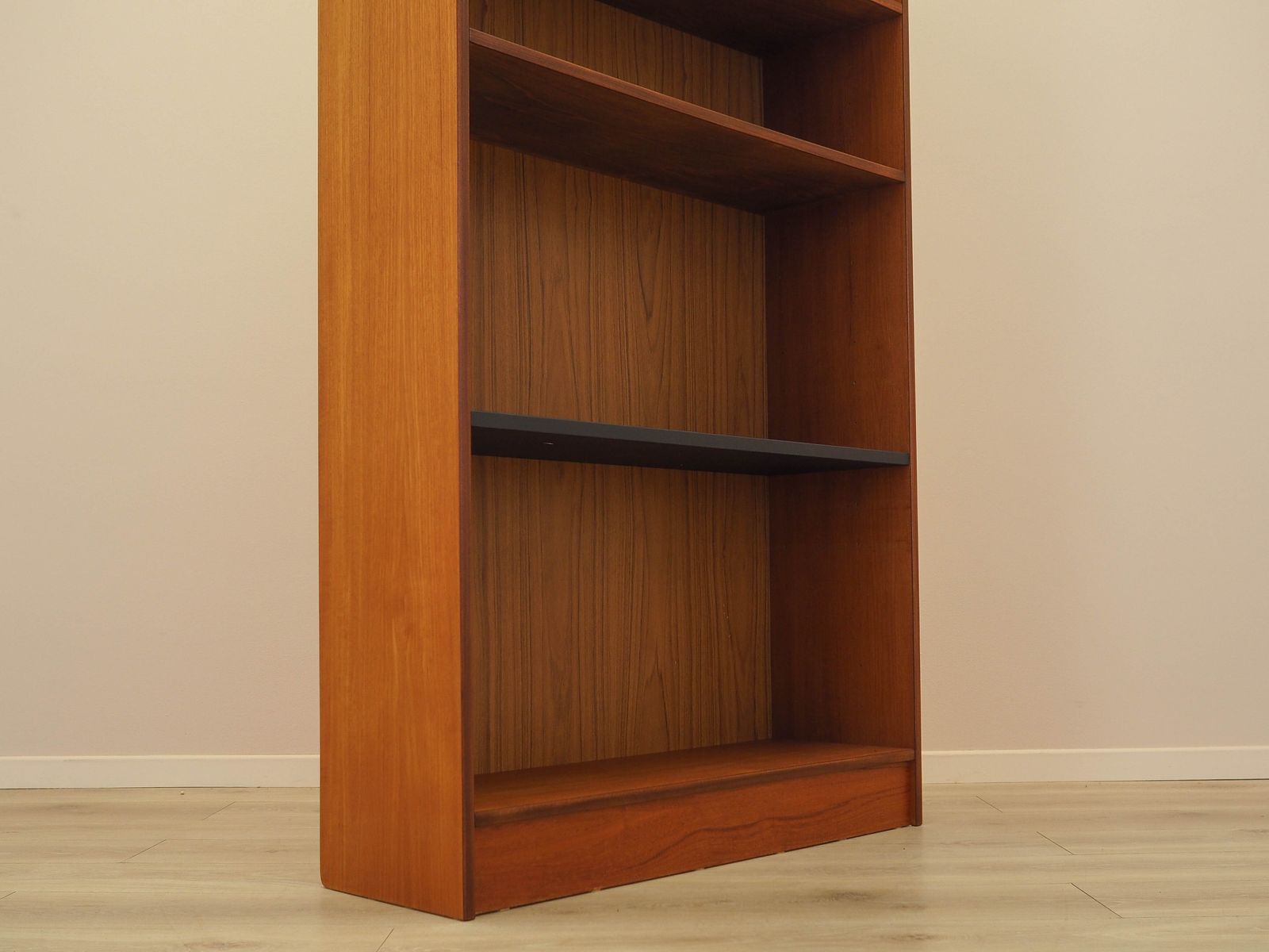 Teakhouten boekenkast, Deens design, jaren 1970, gemaakt in Denemarken photo vinterior