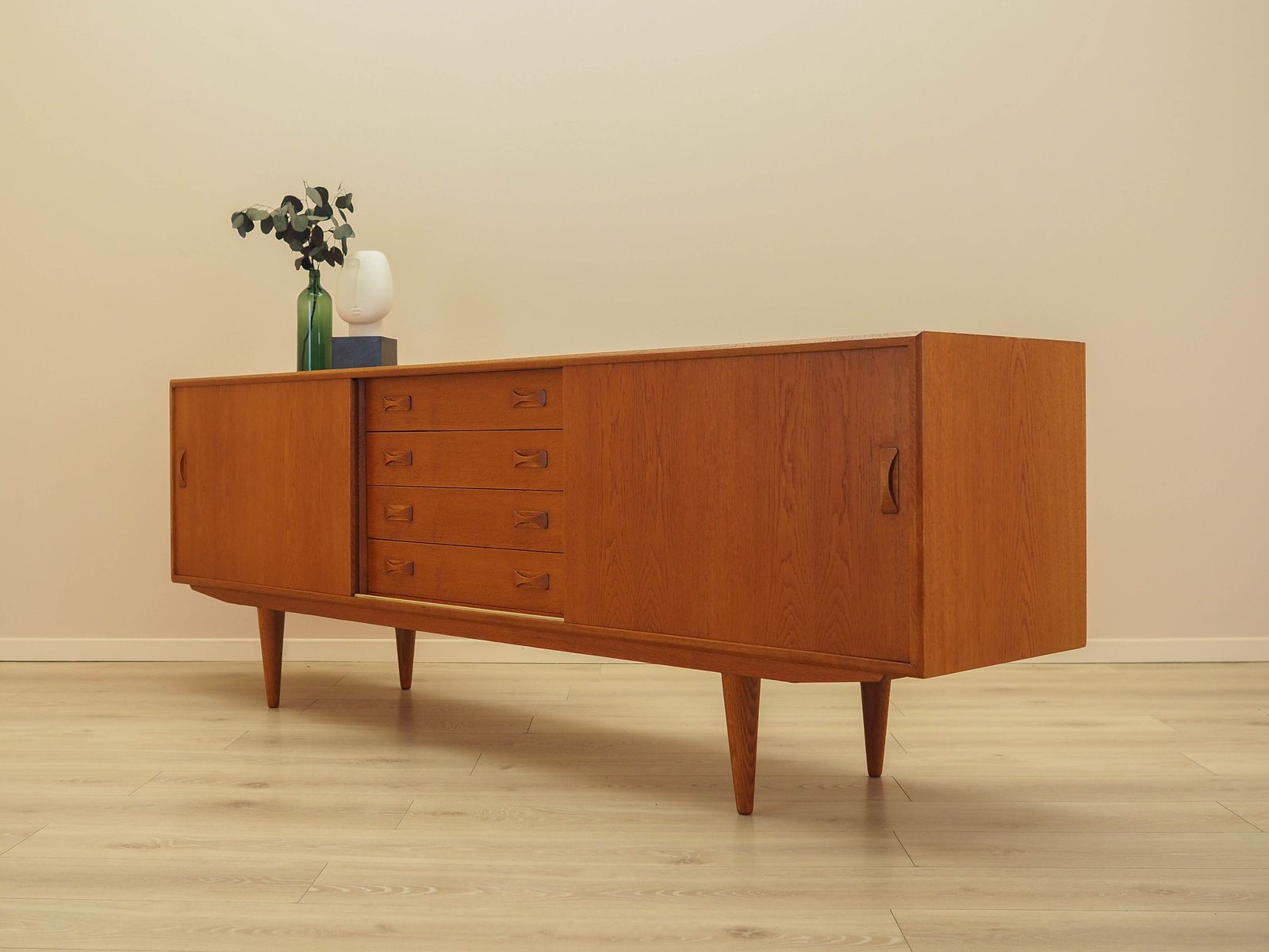 Buffet scandinave en frêne, design danois, années 1960, fabricant : Clausen & Søn photo Mobilier