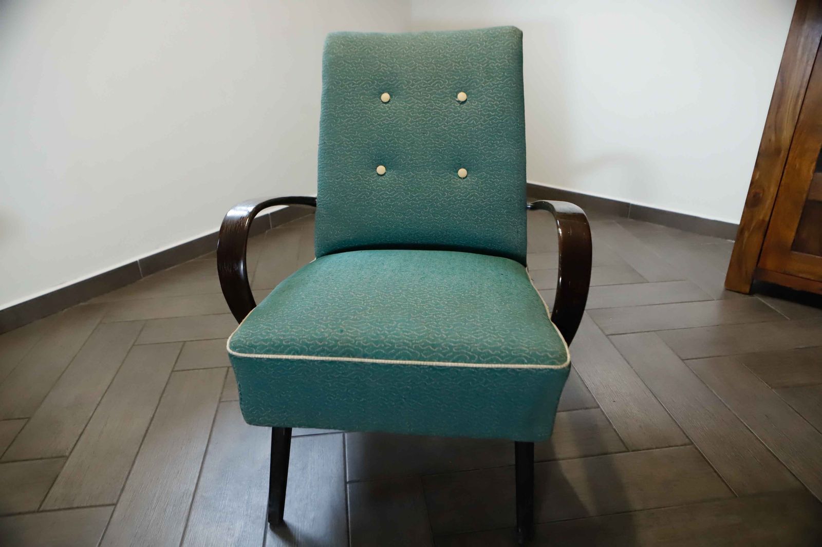 Set van 2 TON lounge fauteuils van Jaroslav Šmídek photo vinterior