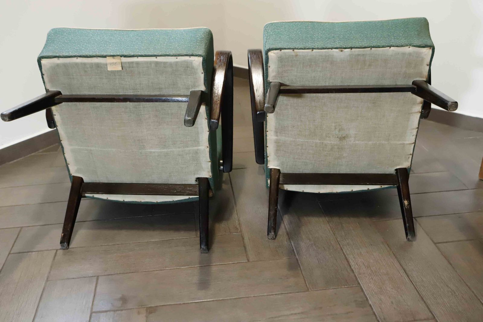 818.0 Set van 2 TON lounge fauteuils van Jaroslav Šmídek photo