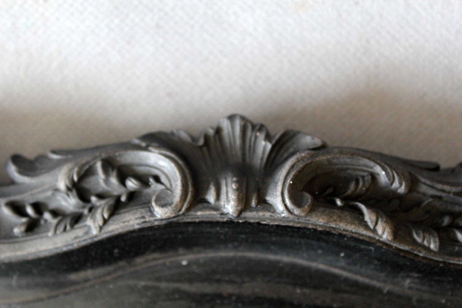 Antiek houten dienblad, geperst hout, Frans Napoleon Regency-stijl bureaubakje, kaartenbakje, dienblad, bureauorganizer, kaartenbakje, toilettafelblad photo Woonaccessoires