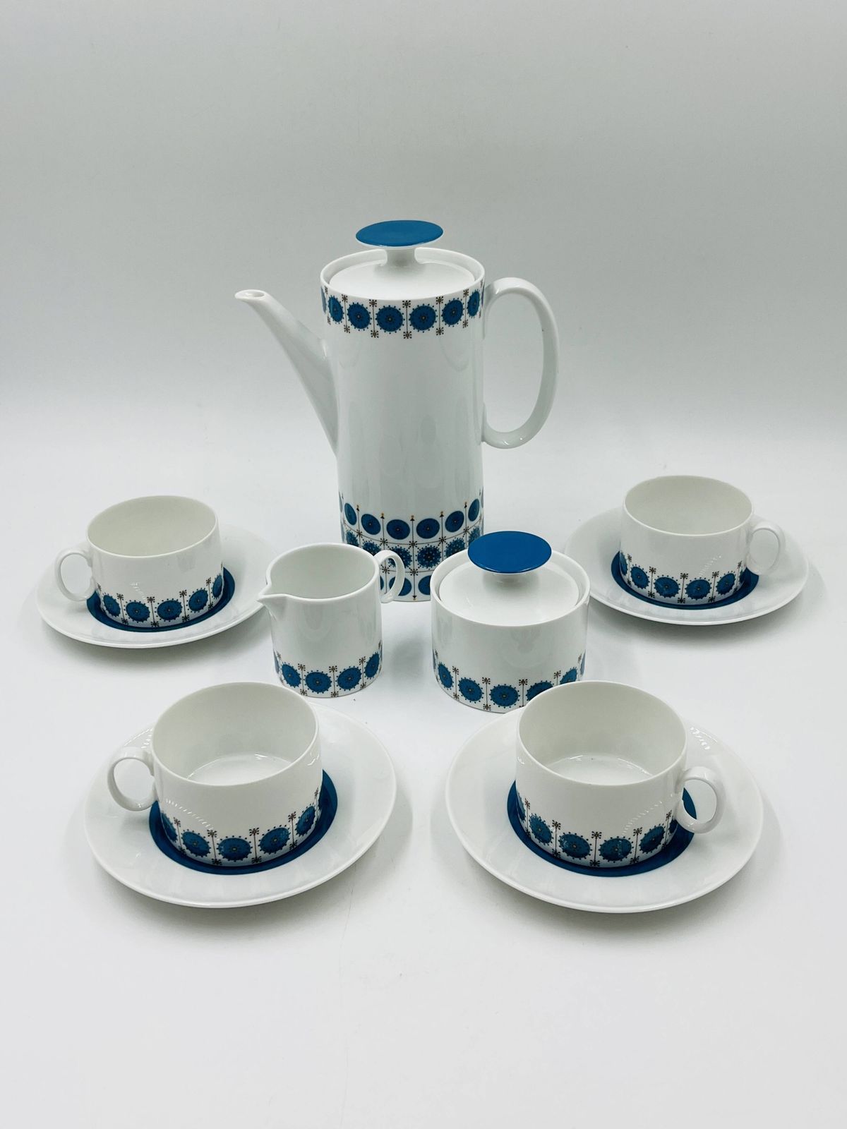Service Café Porcelaine Thomas Germany Medallion 70s photo furniture