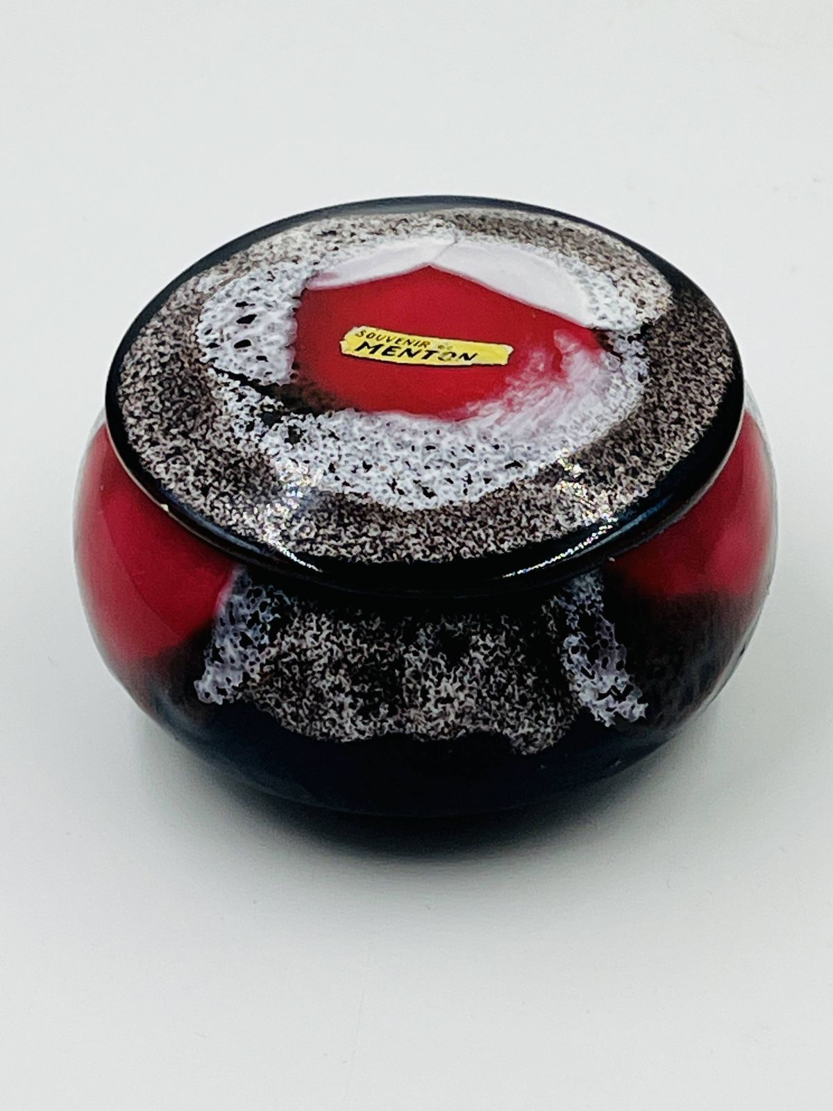 photo vinterior Vallauris Candy Dish, Foam Enamel, Marius Giuge, Vintage 70s