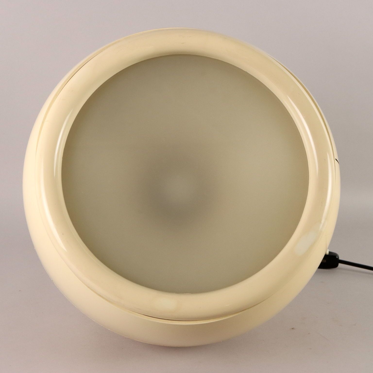 Lampe Artemide Pallade en plastique ABS et verre, par Studio Tetrarch, vintage, années 1970 photo Luminaires