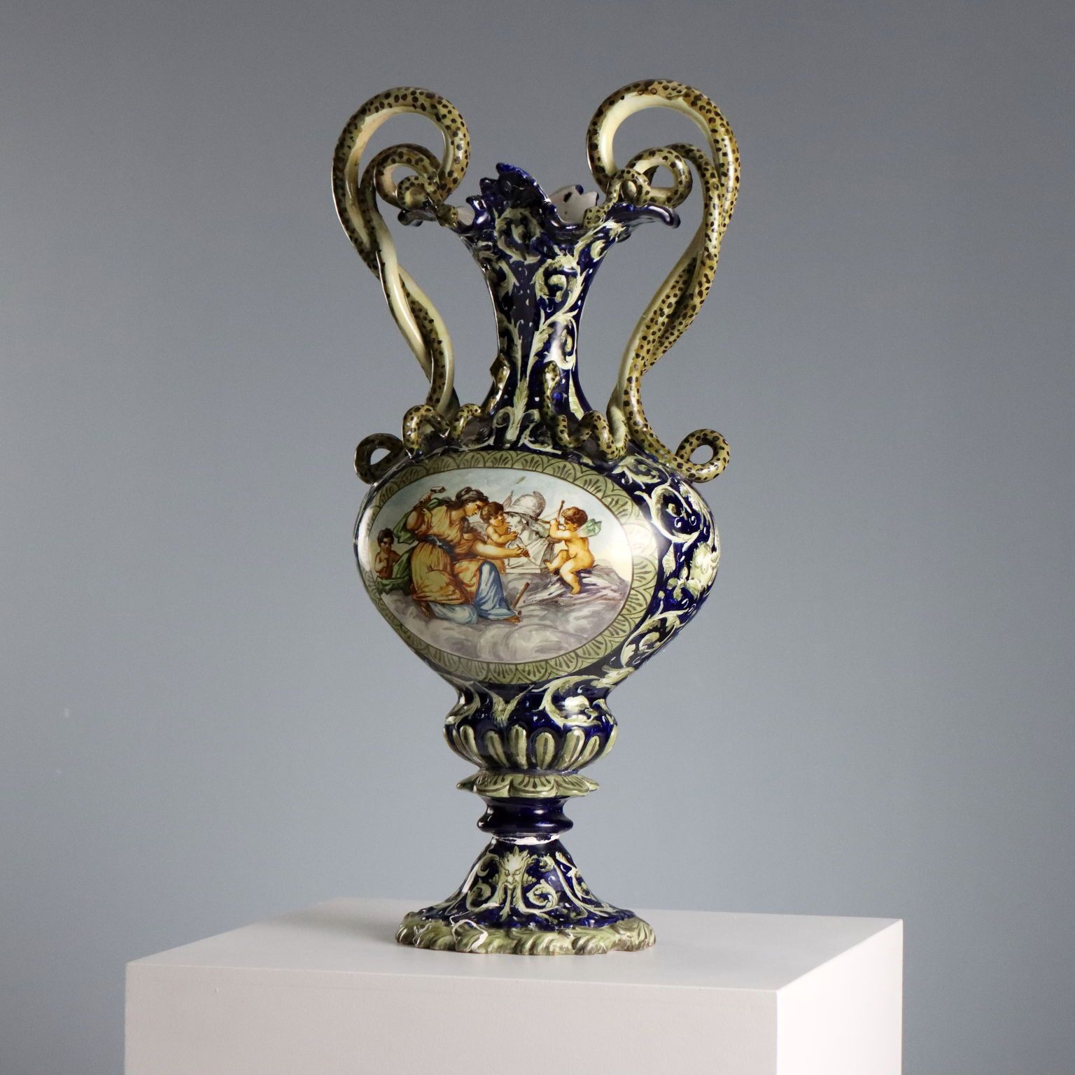 Amphores d'époque en majolique de style néo-Renaissance, Italie, XIXe siècle