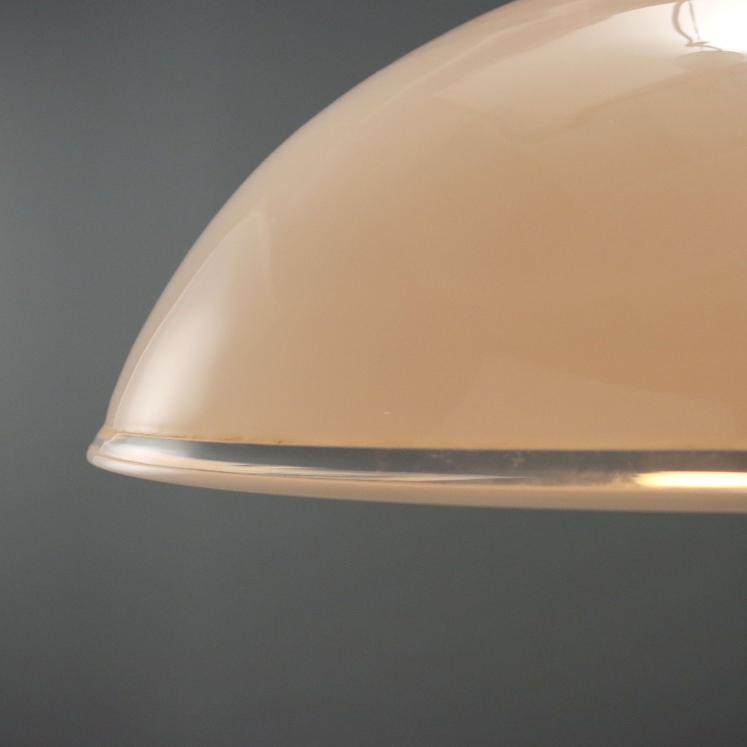 Lampe vintage iGuzzini en méthacrylate, Italie, années 1970 photo Luminaires
