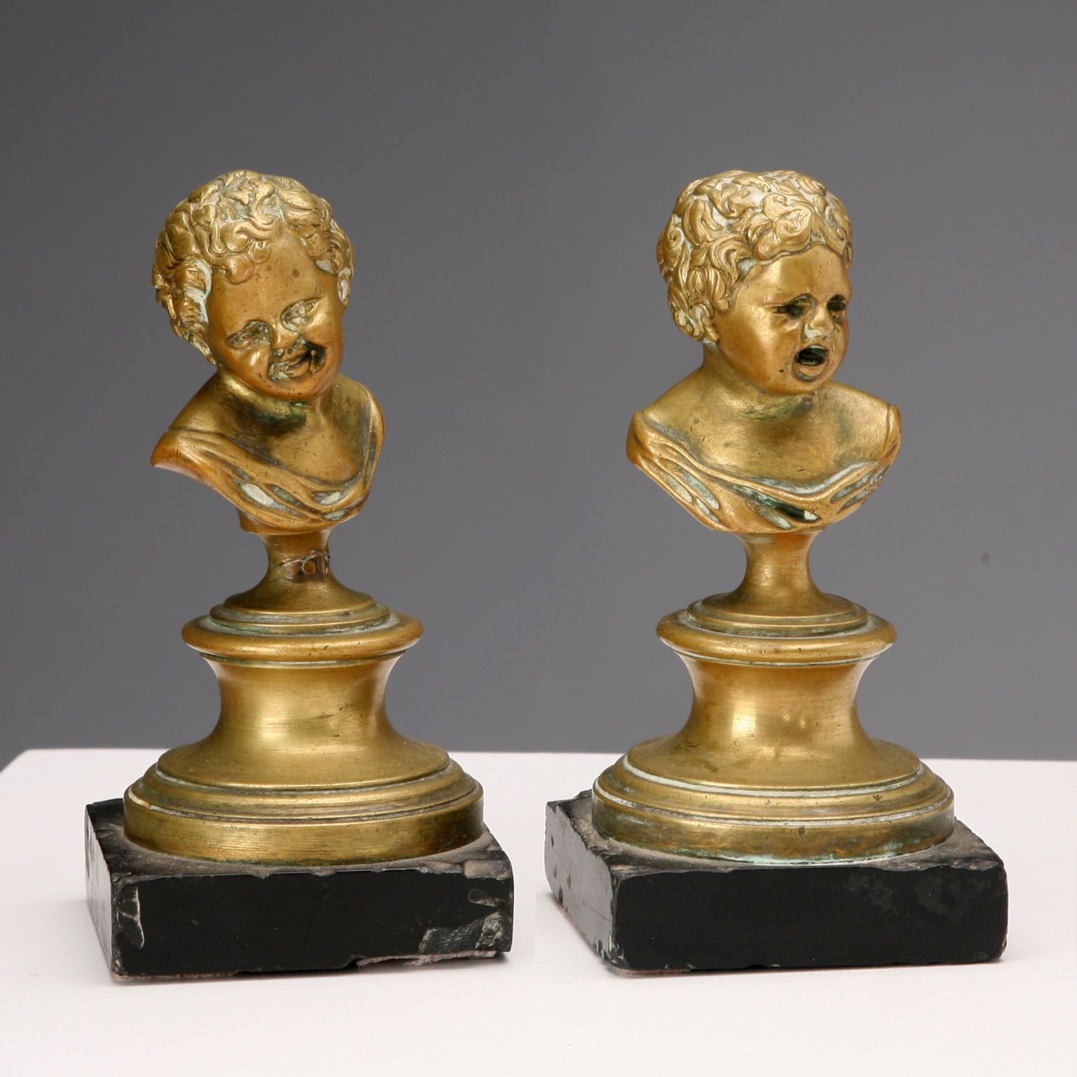 Antieke figurines, brons, marmeren voet, Frankrijk, 19e eeuw
