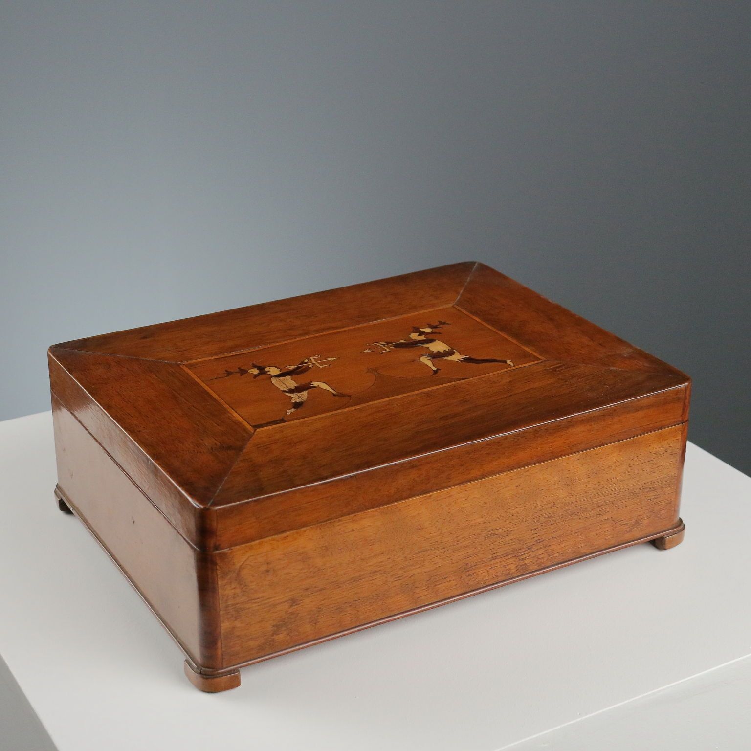 Antique Travel Box Walnut Italy XIX Century