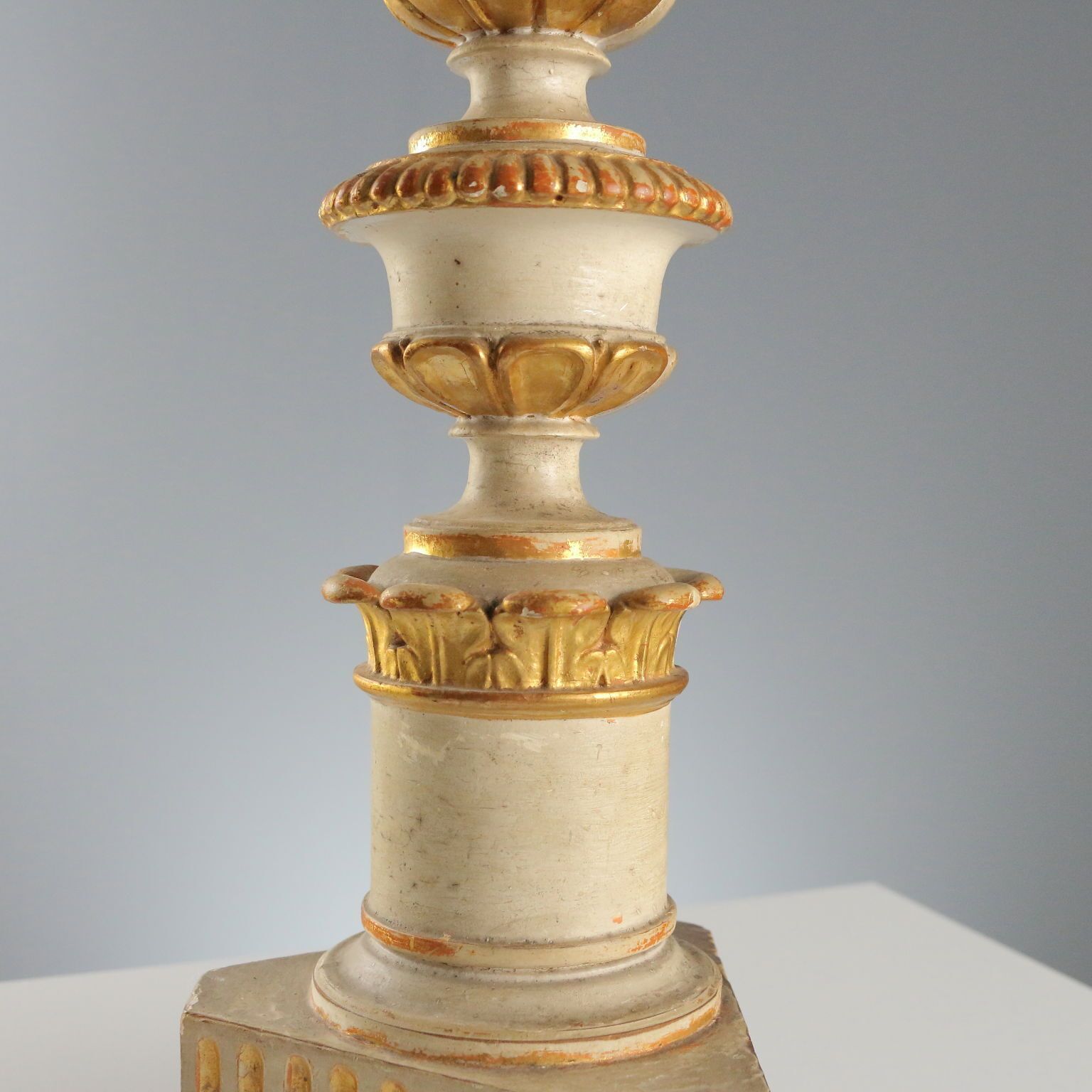 Candelabra In Carved And Gilded Wood — Italy, 19th Century photo 310.0