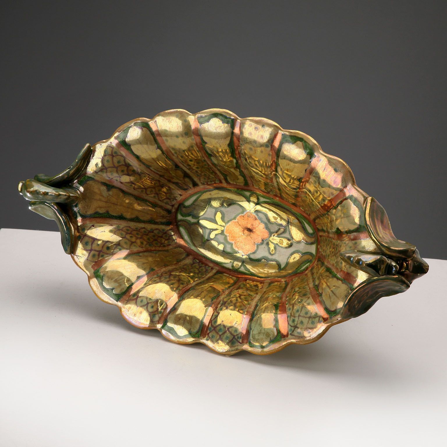 Vintage Centerpiece Majolica Gualdo Tadino Italy 1930s photo 270.0