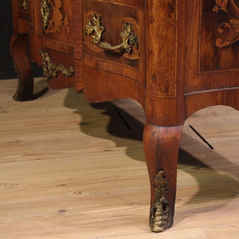 photo for sale Commode française à marqueterie de style Louis XV, XXe siècle