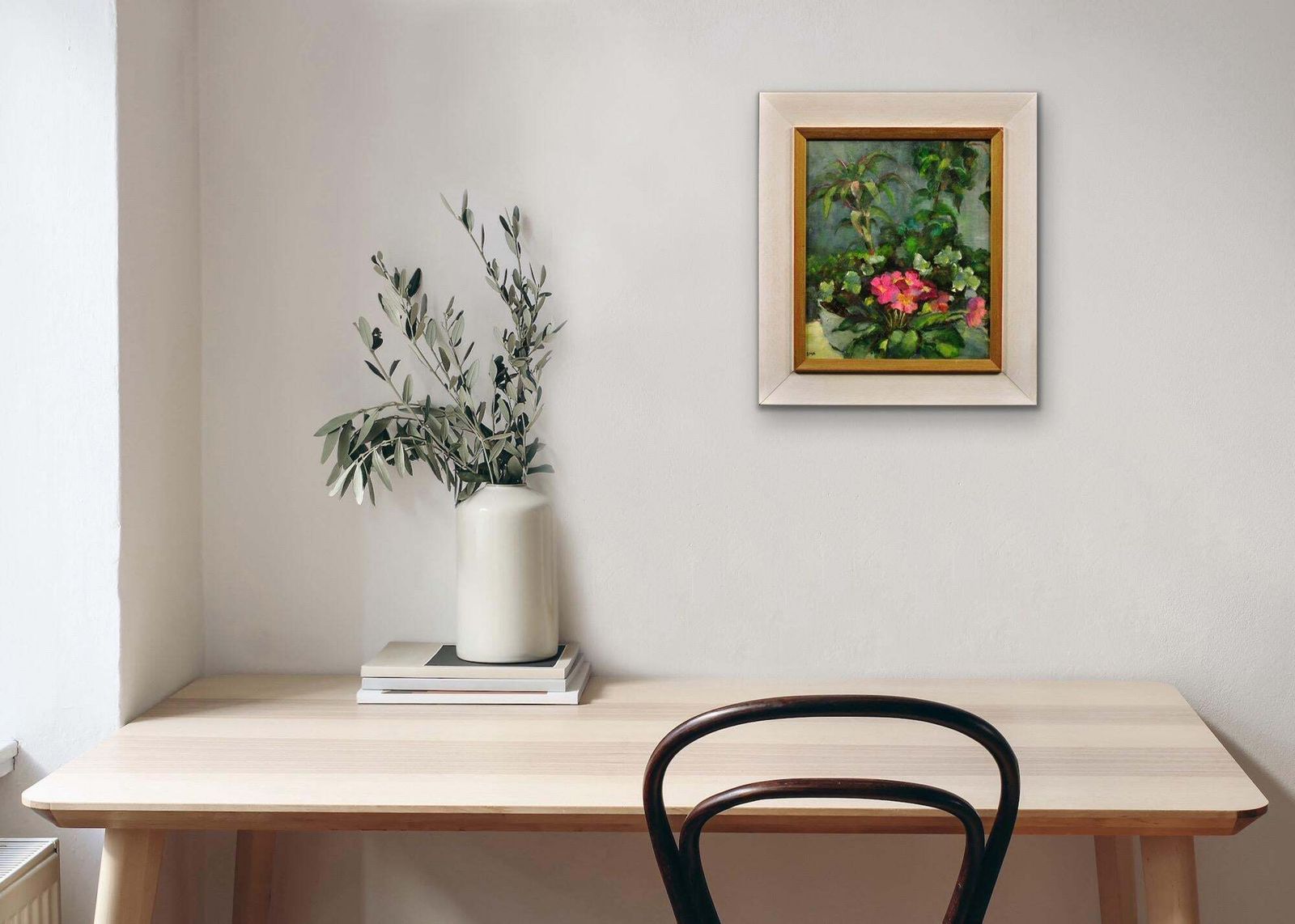 Diana Maxwell Armfield, geboren 1920. Engels. Pink Primulas & Pot Plants. Stilleven met bloemen, olieverf. Modern British. photo buy