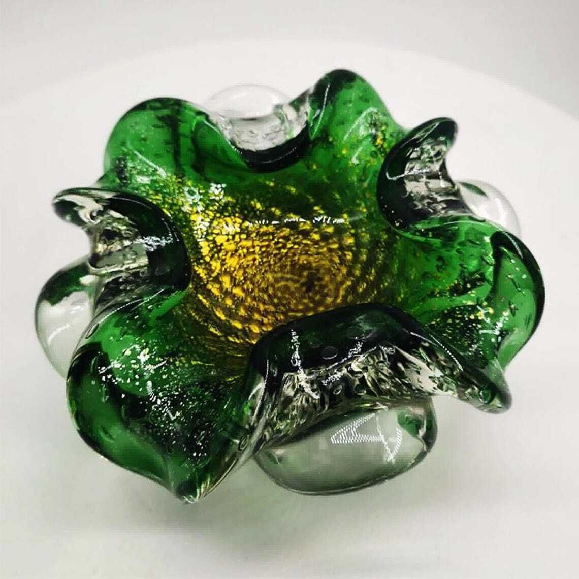 Cendrier ou vide-poche en verre de Murano, années 1960. Fabriqué en Italie. photo furniture