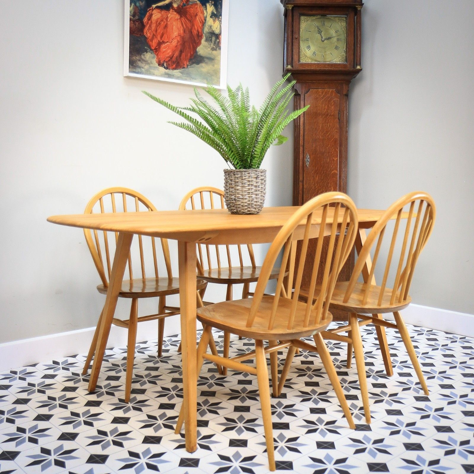 Four Ercol Windsor 370 Dining Chairs With 382 Elm Plank Dining Table photo furniture