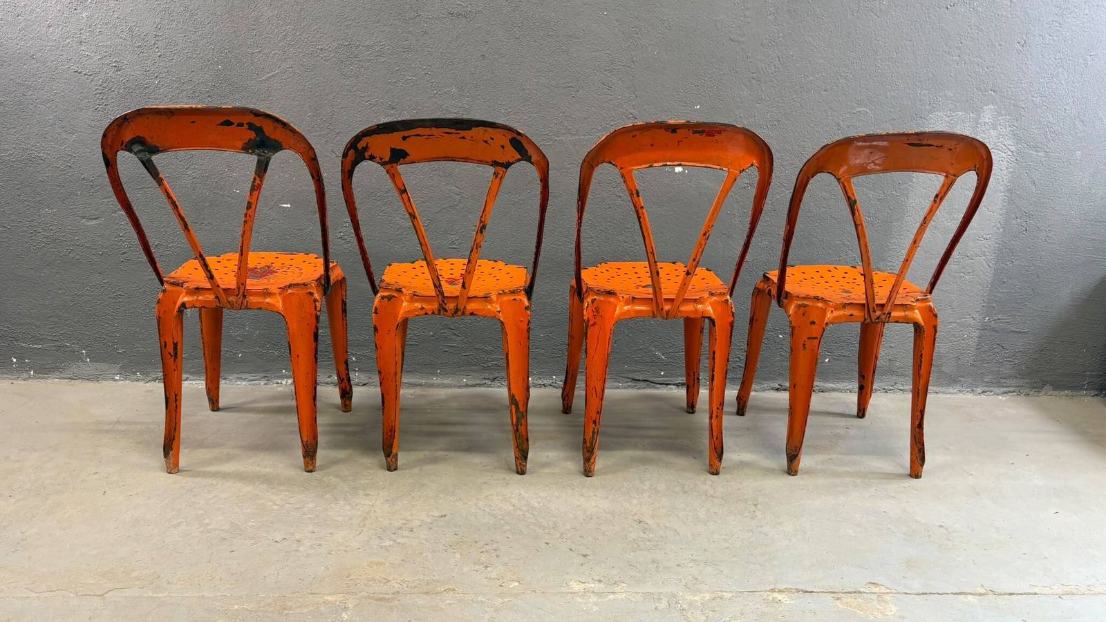 Set van vier industriële metalen eetkamerstoelen van Joseph Mathieu, geschilderd staal, jaren 1920, Frankrijk photo Meubels