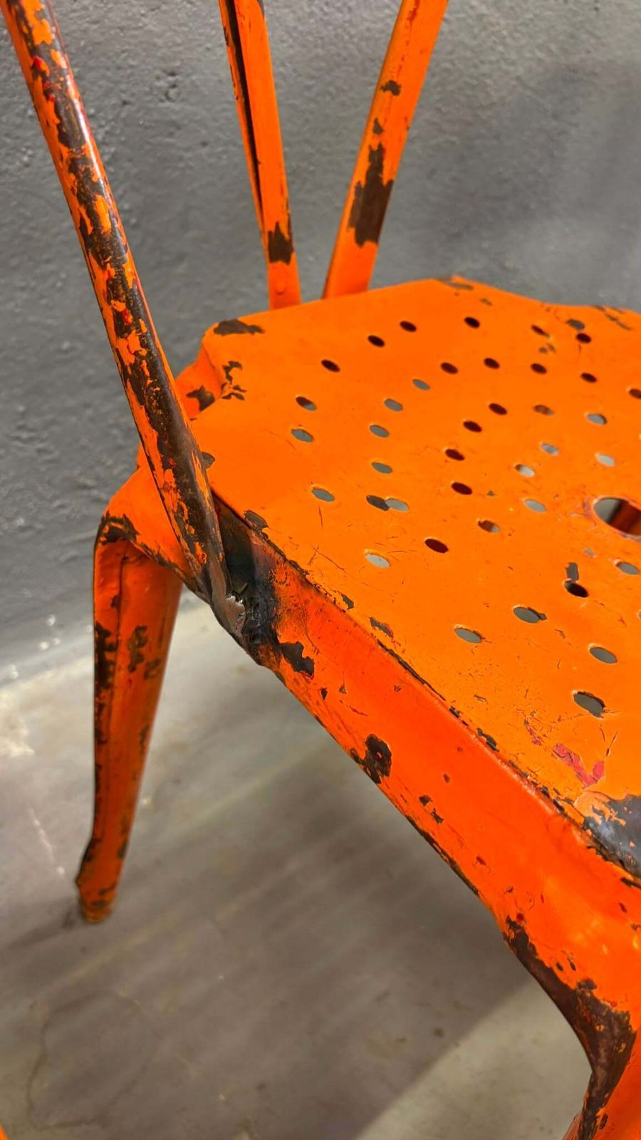 Set van 6 industriële metalen eetkamerstoelen van Joseph Mathieu, gelakt staal, jaren 1920, Frankrijk photo vinterior