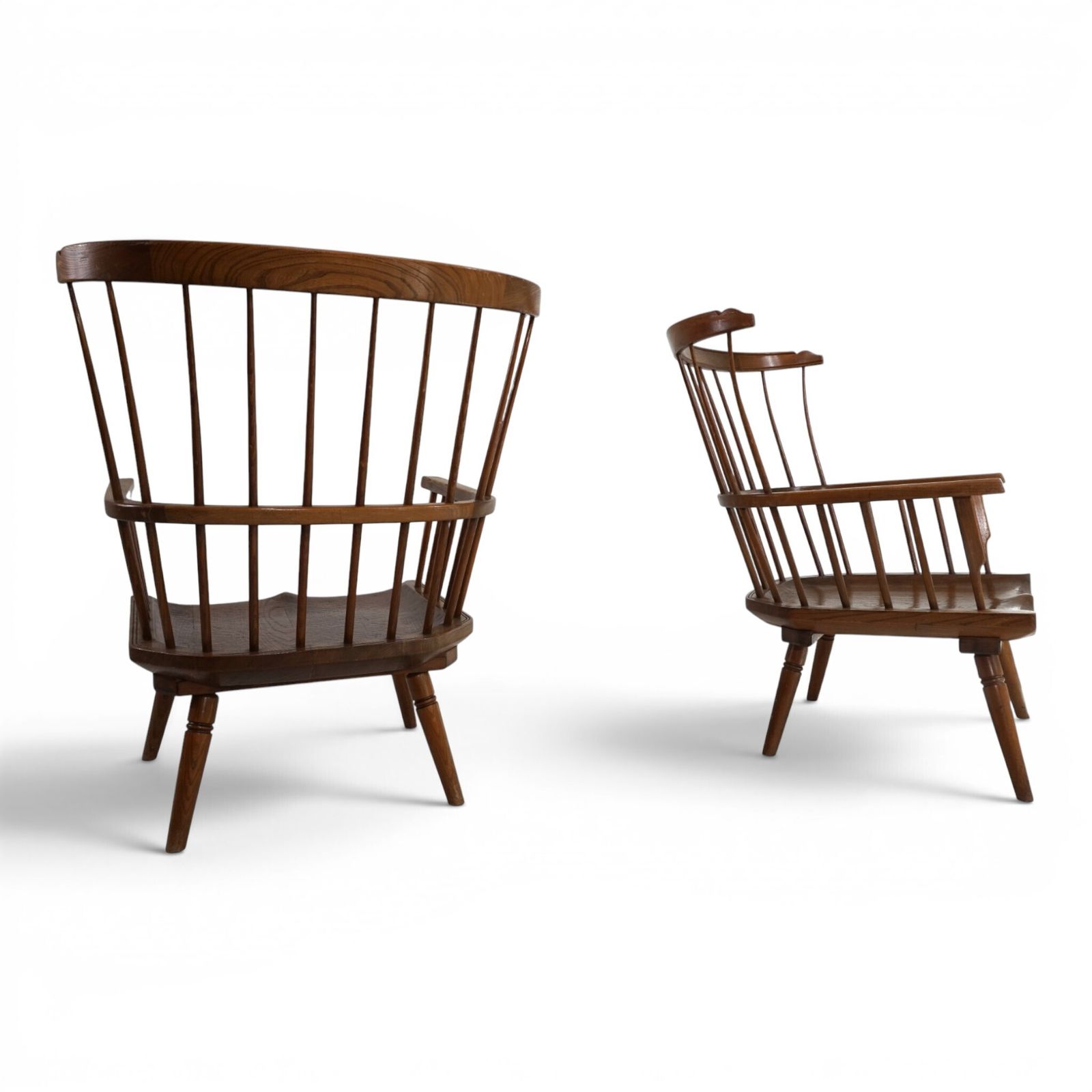 photo vintage Pair Of Handmade Windsor Lounge Chairs, England, Circa 1960