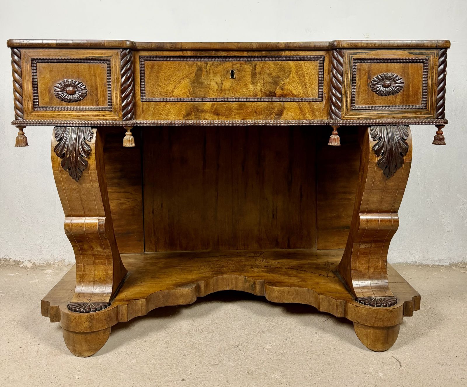Art Deco stijl consoletafel met één lade photo for sale