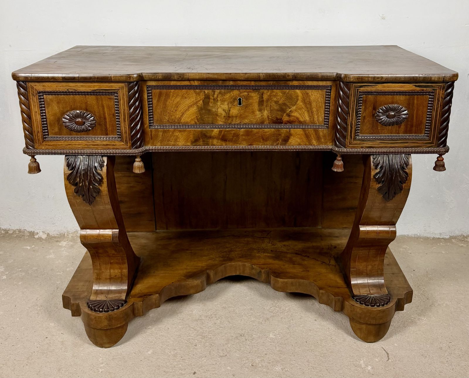 Art Deco stijl consoletafel met één lade photo Meubels