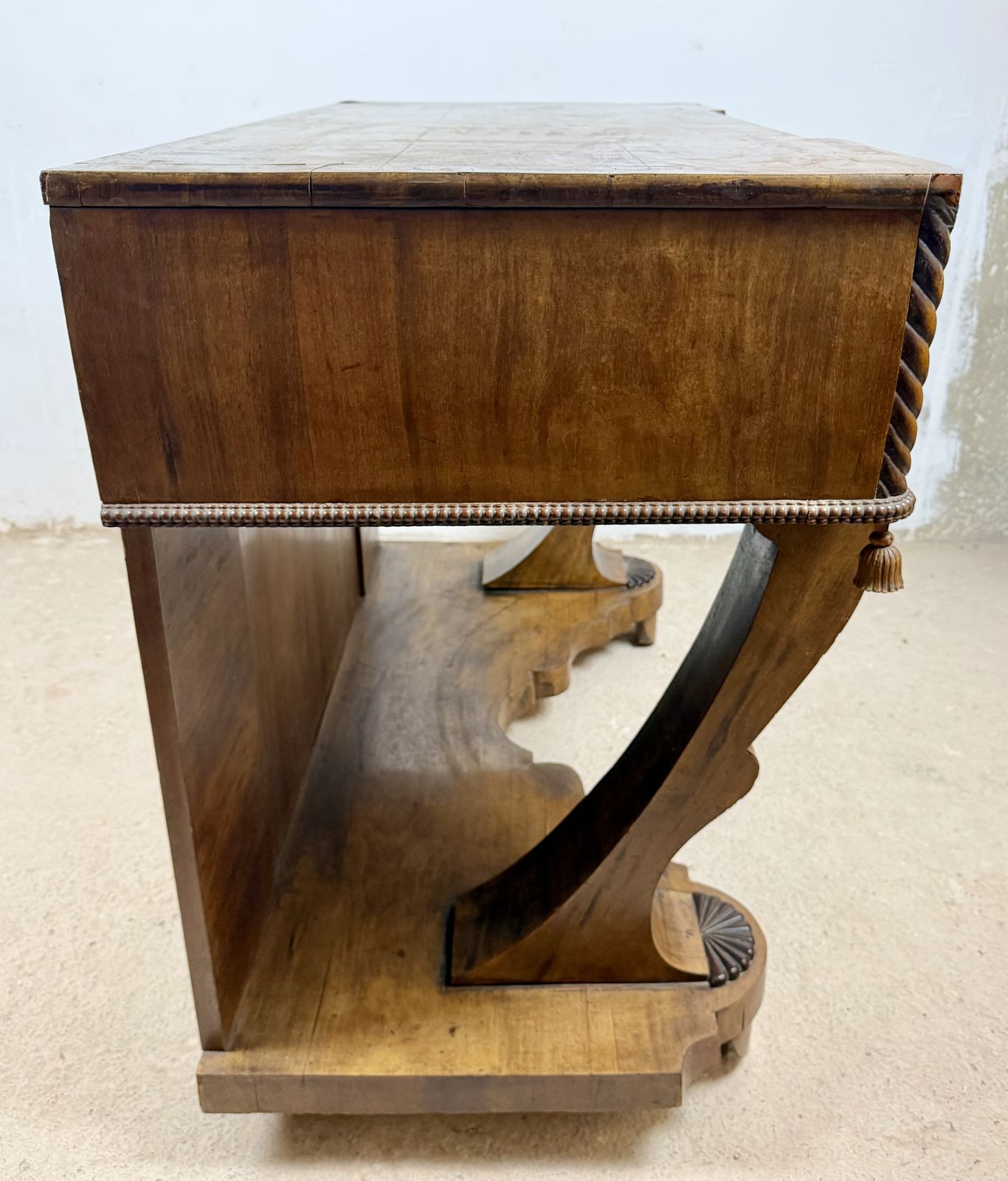 photo buy Art Deco stijl consoletafel met één lade