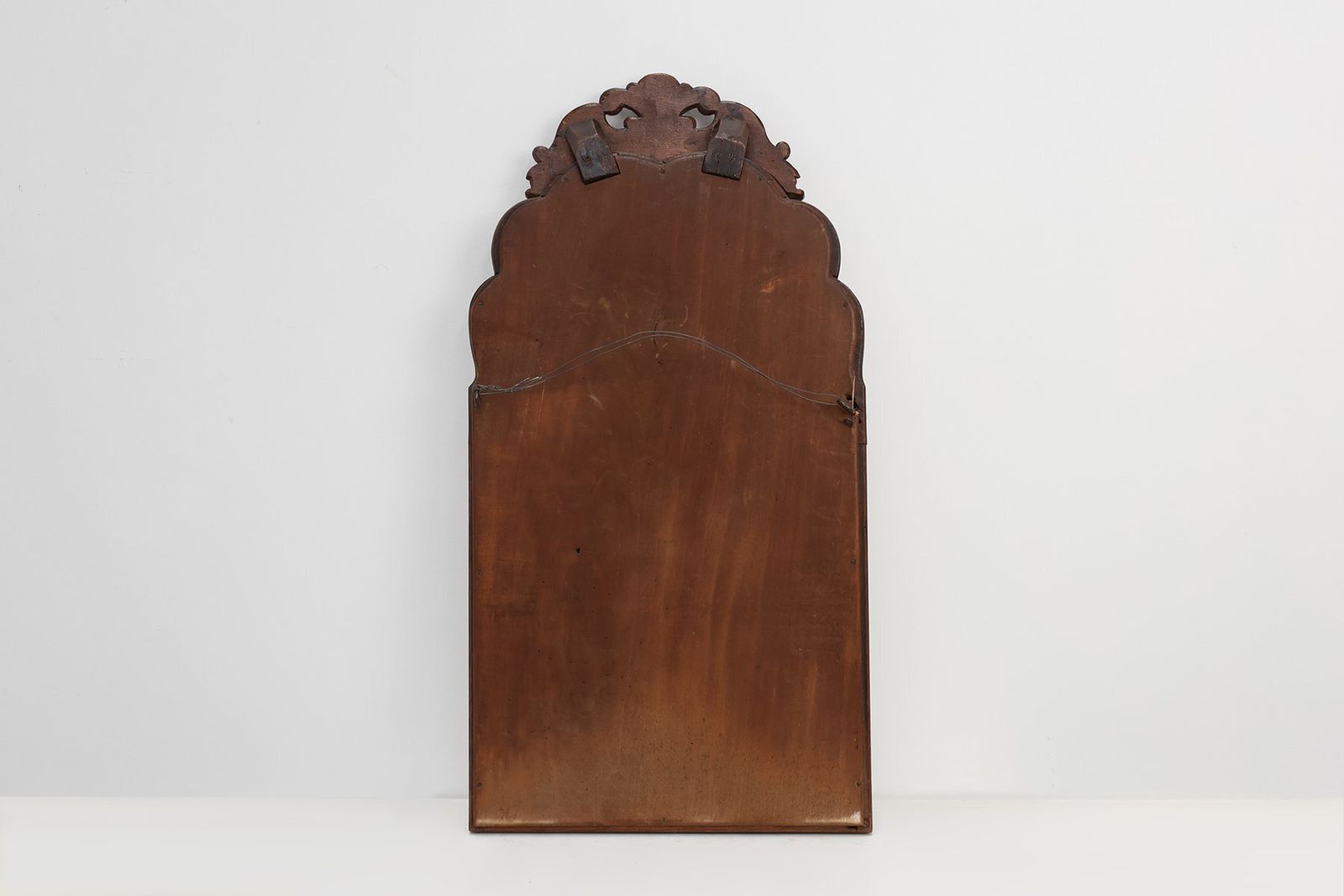 photo furniture Louis XV Style Root Veneer Mirror With Scalloped Curved Frame And Oister Crest, 1800s