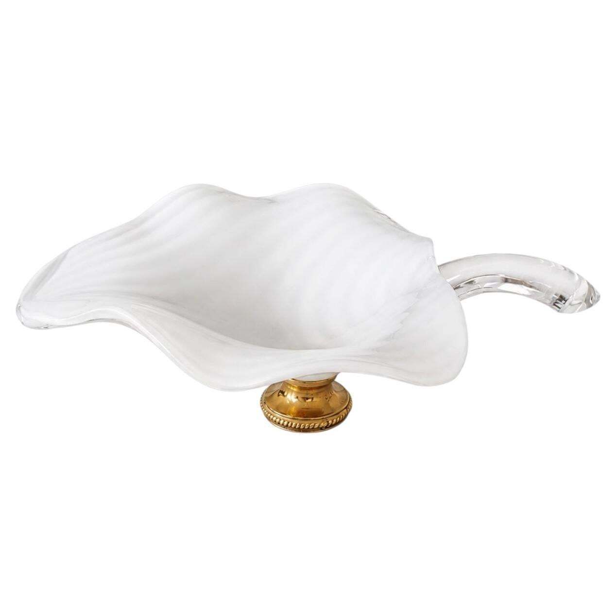 Pièces de milieu de table en verre lattimo de Murano, signées Seguso, attribuées à Franco Luce