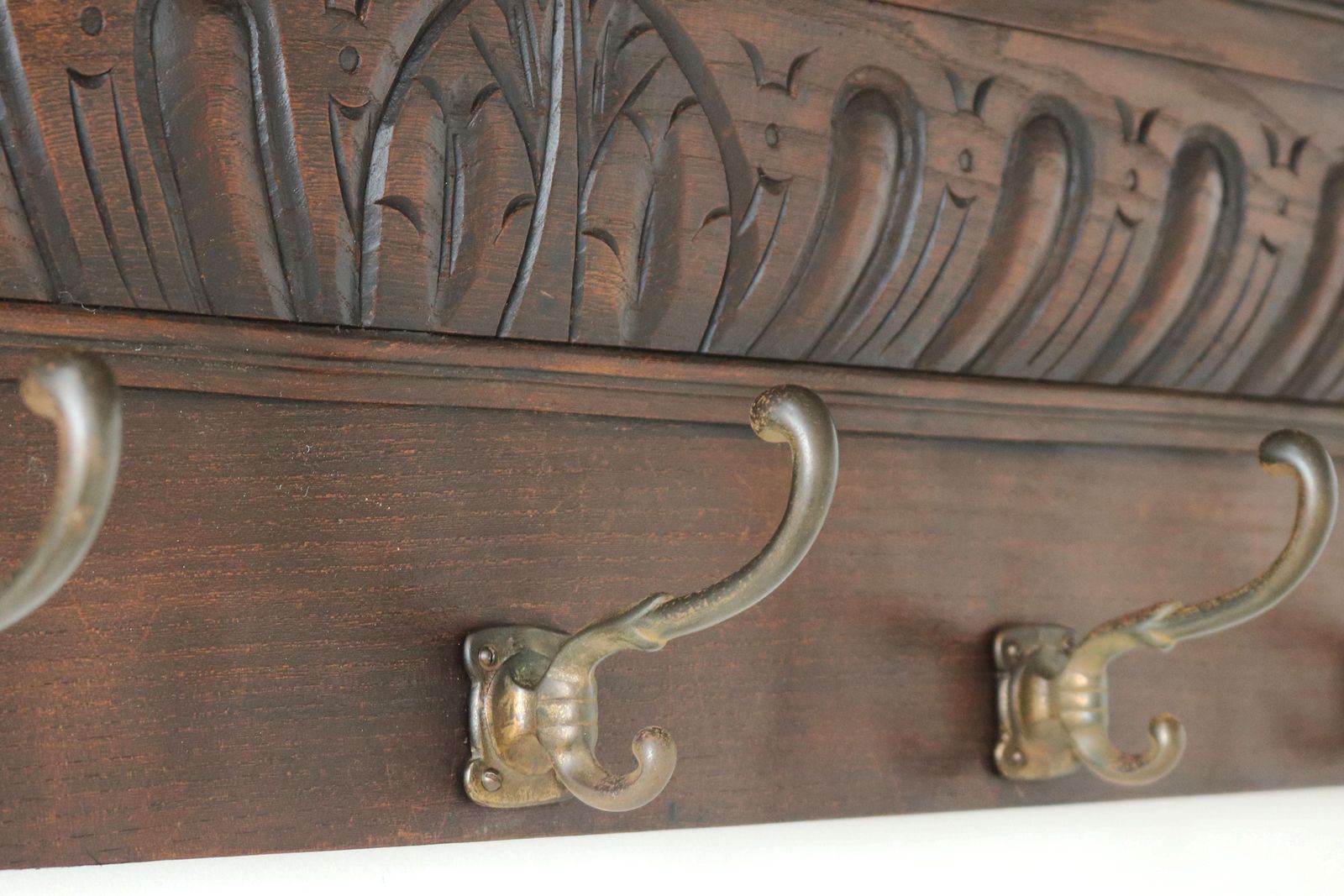Antique Renaissance Revival Coat Rack / Hat Rack 1880 Lion Masks Carved Oak photo vinterior