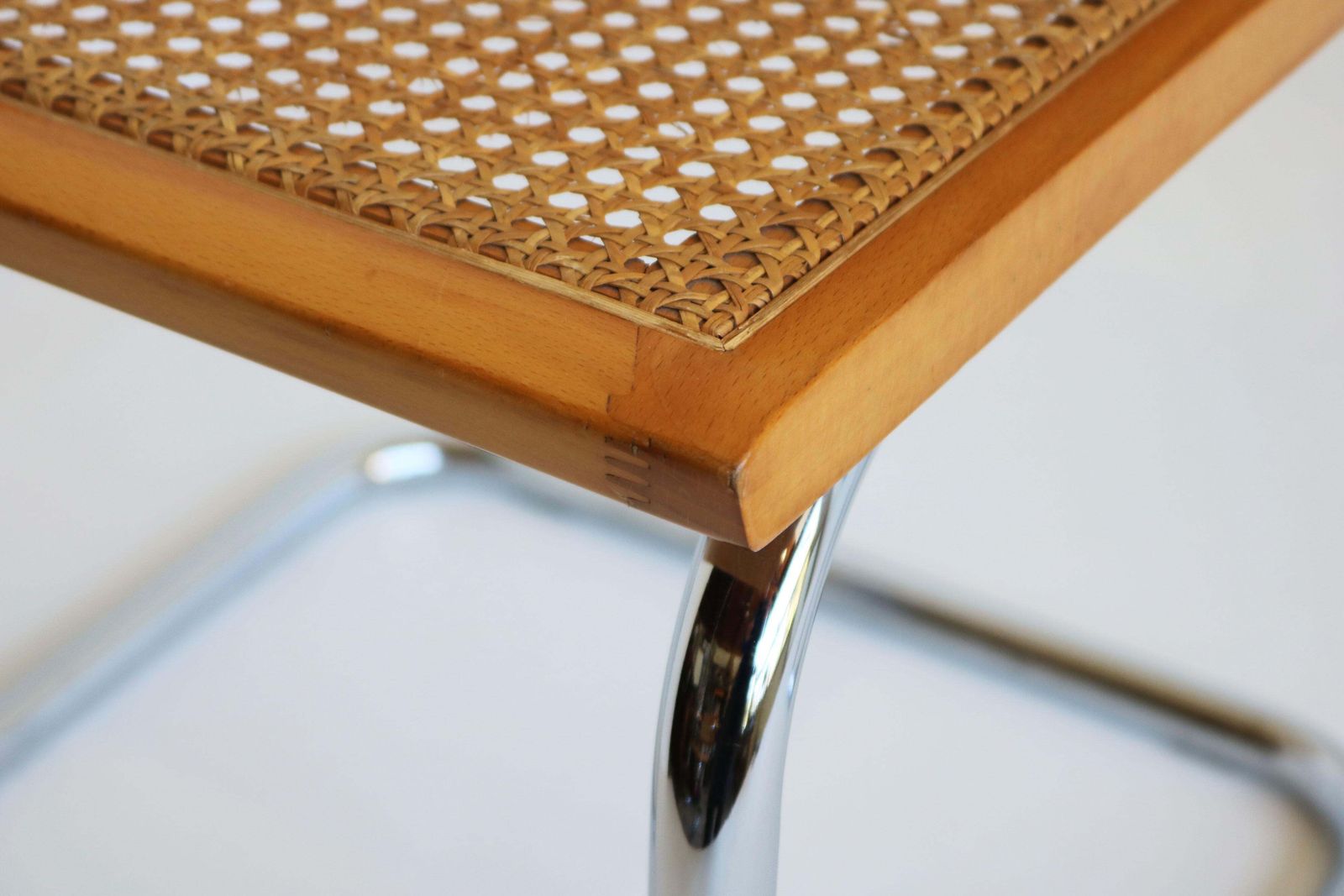 Paire de fauteuils B64 Cesca par Marcel Breuer, années 1970, fabriqués en Italie, chrome et hêtre #2 photo vinterior