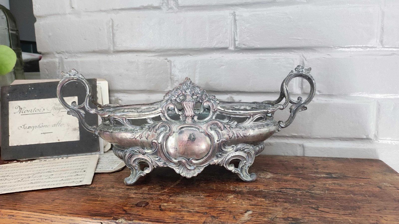 Jardinière d'époque Art Nouveau, France, XIXe siècle photo for sale