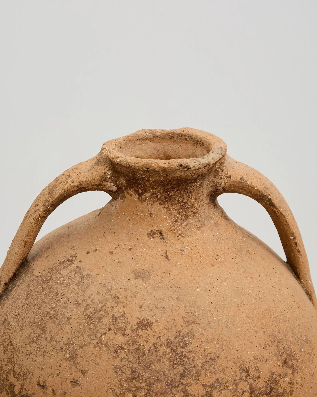 C18th Calanda Pot, 1700s photo 395.0